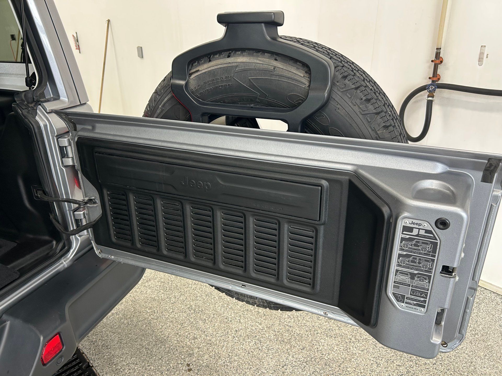 Jeep Wrangler Unlimited 2019 - Thumbnail 15