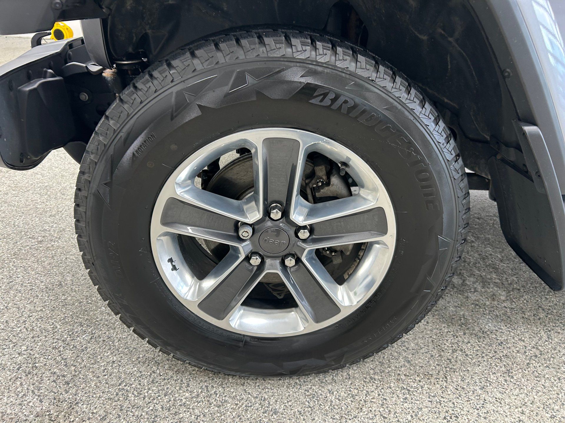 Jeep Wrangler Unlimited 2019 - Thumbnail 2