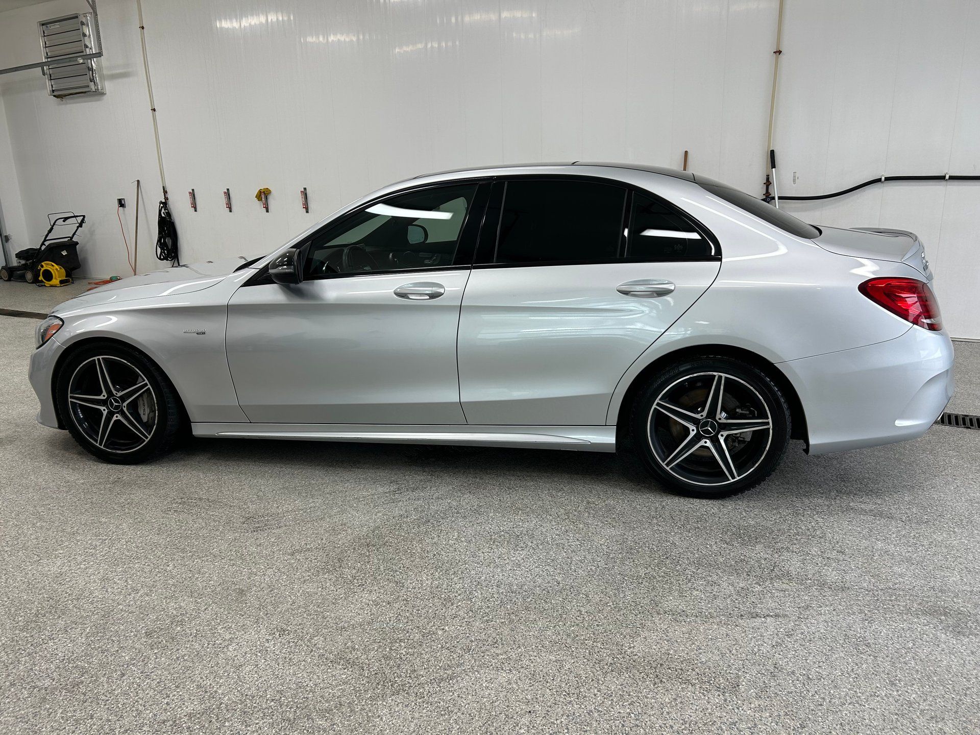 Mercedes-Benz AMG C 43 2018 - Thumbnail 3