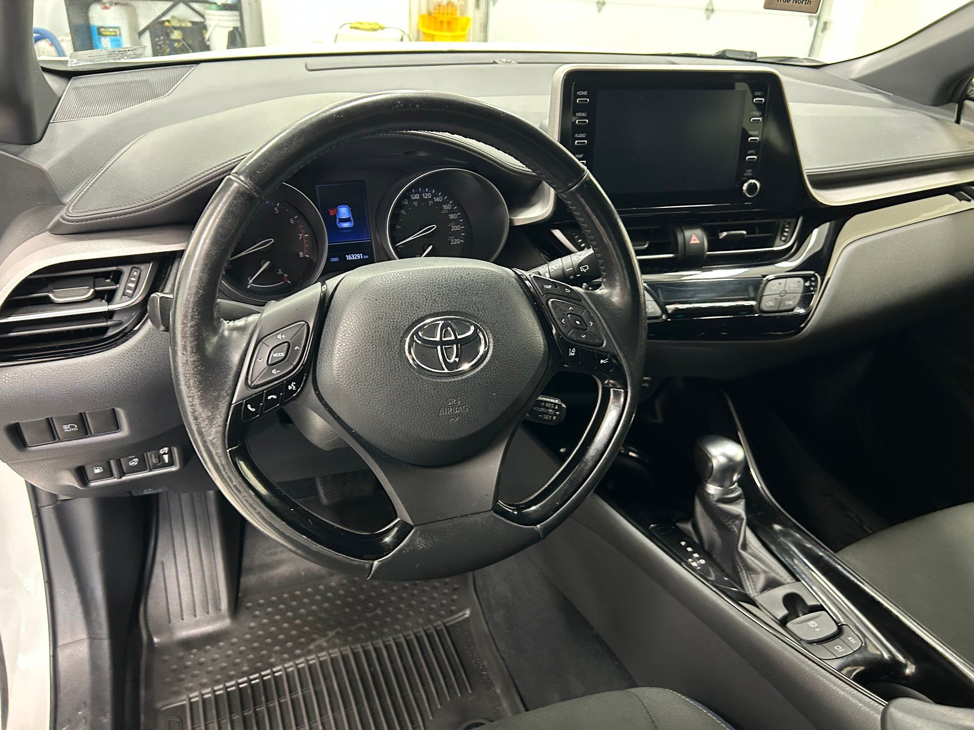 Toyota C-HR 2021 - Thumbnail 10