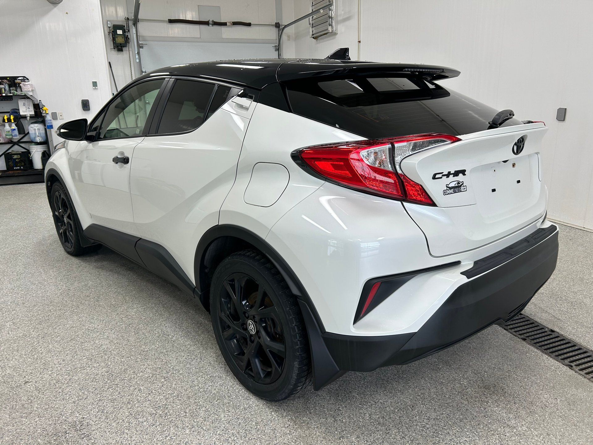 Toyota C-HR 2021 - Thumbnail 4