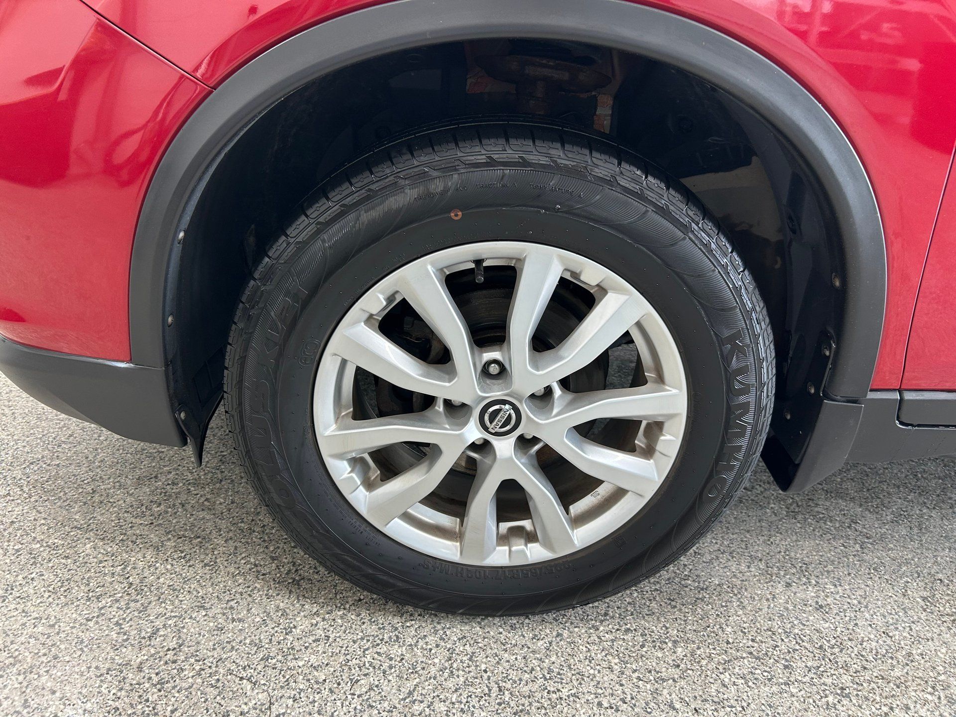 Nissan Rogue 2017 - Thumbnail 2