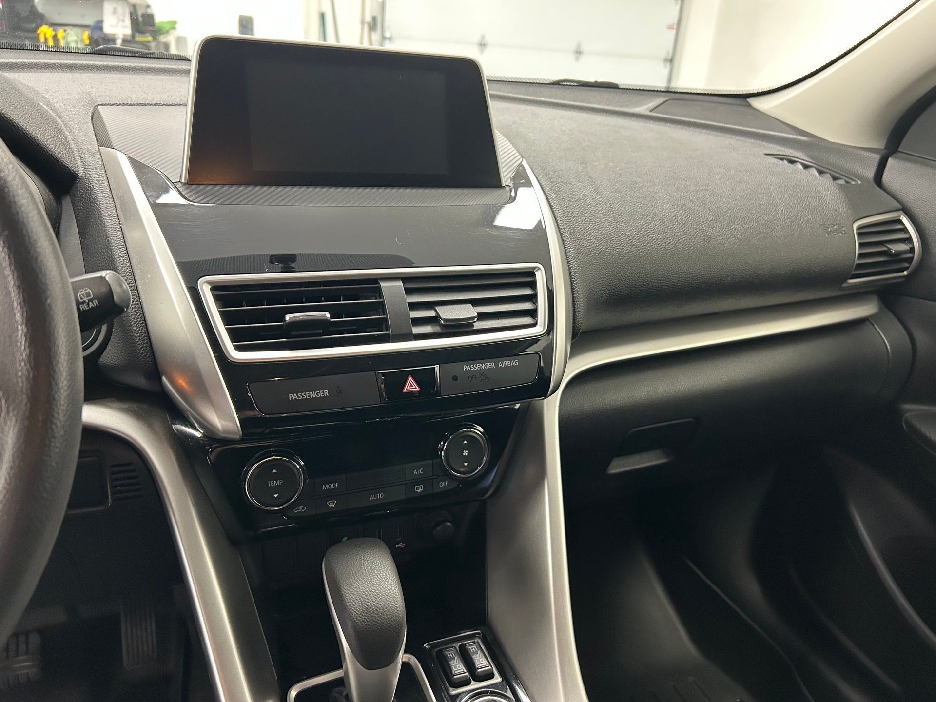 Mitsubishi Eclipse Cross 2019 - Thumbnail 11