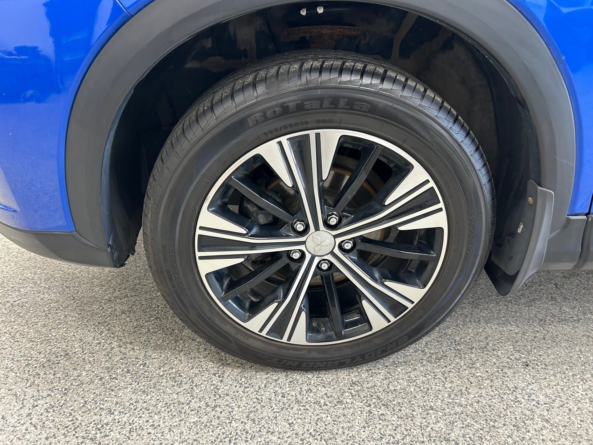 Mitsubishi Eclipse Cross 2019 - Thumbnail 2