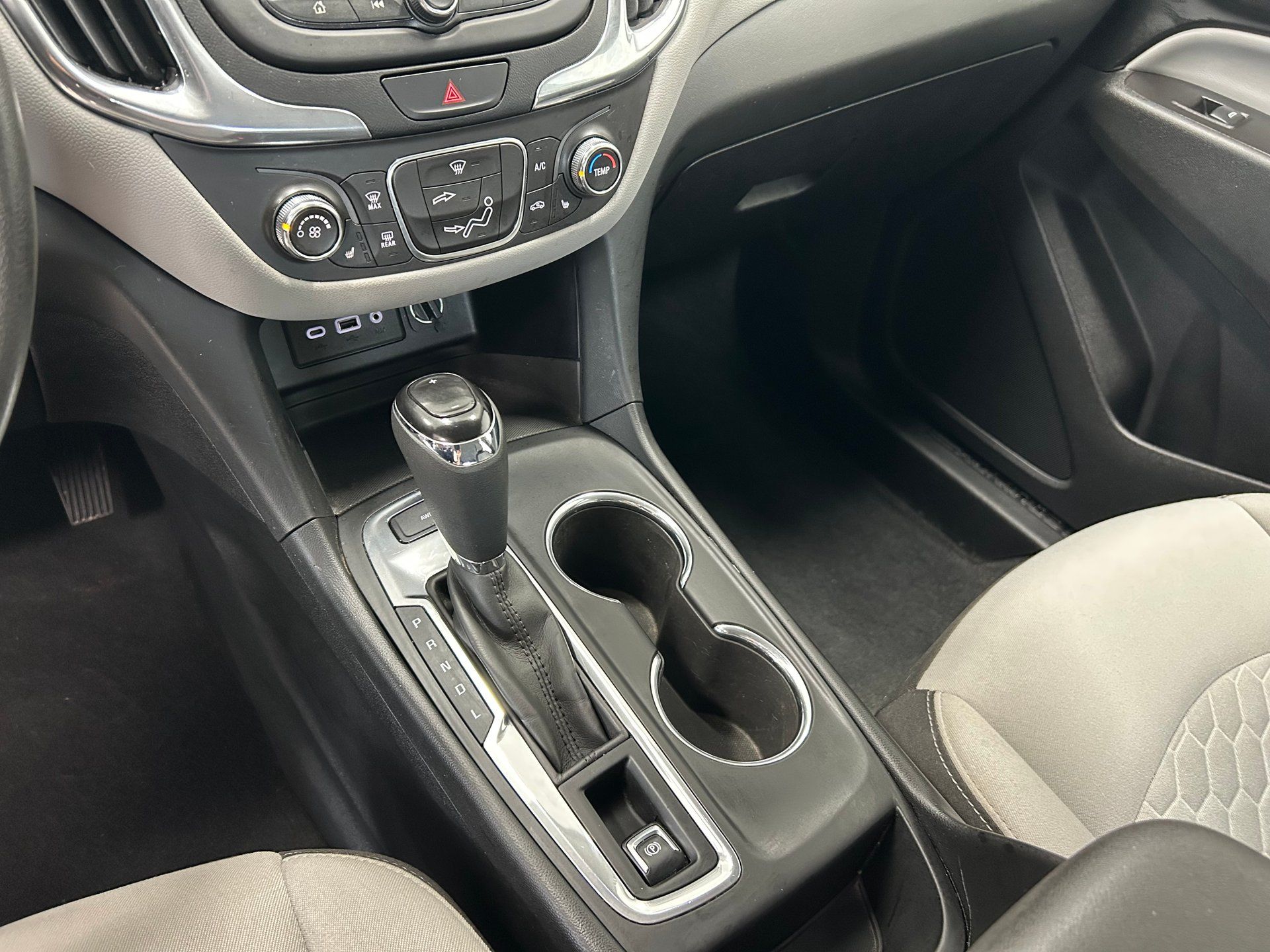 Chevrolet Equinox 2019 - Thumbnail 13