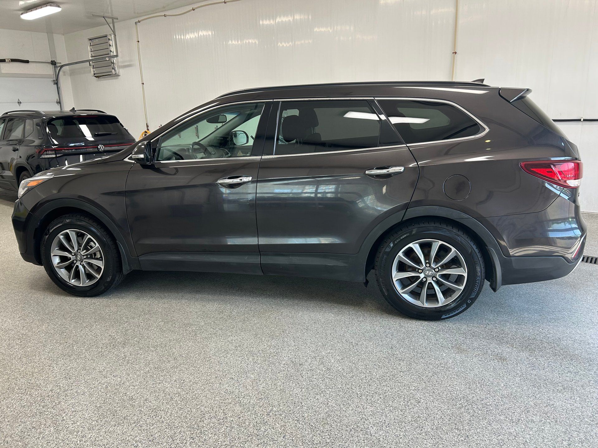 Hyundai Santa Fe XL 2017 - Thumbnail 3