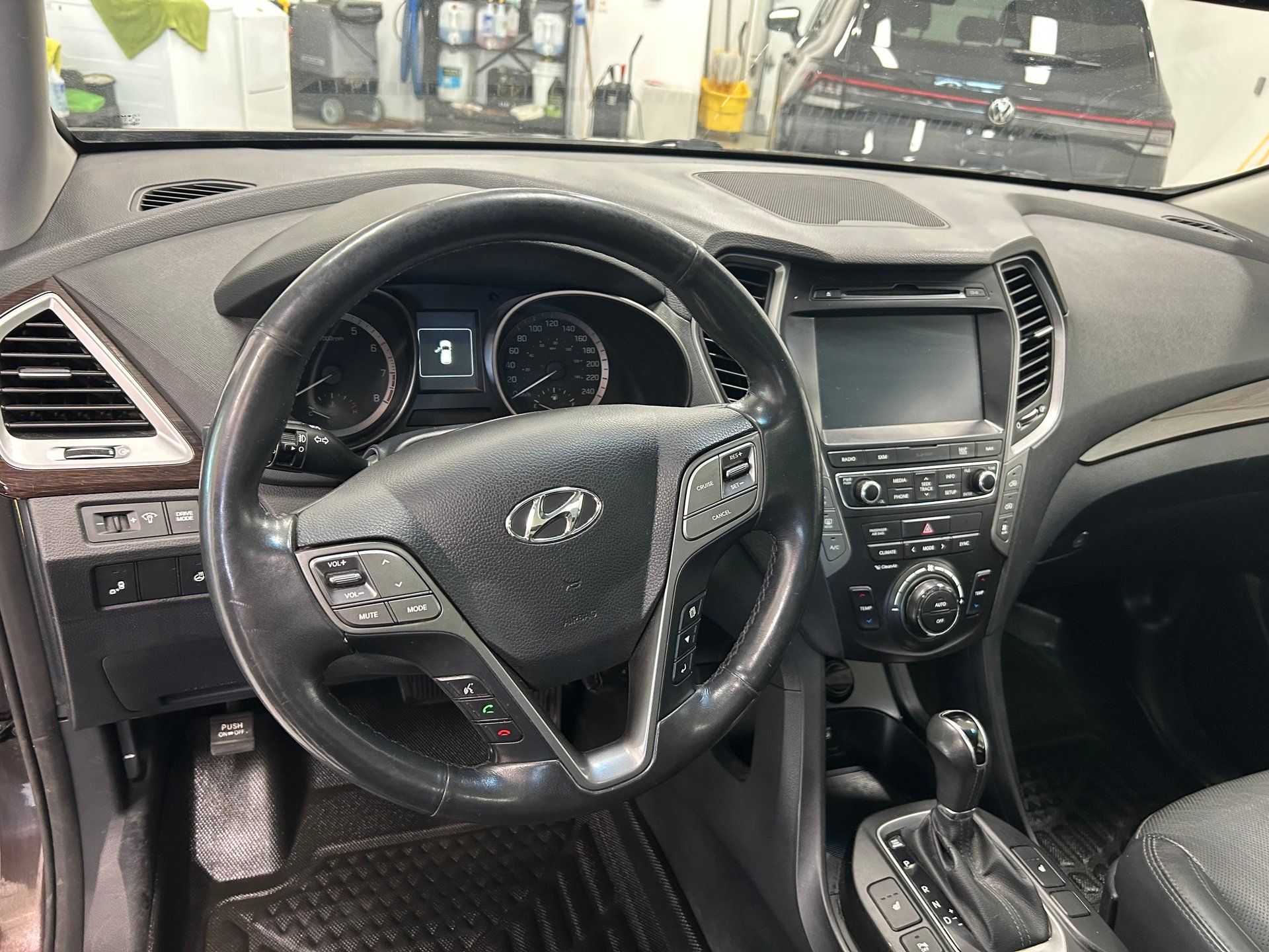 Hyundai Santa Fe XL 2017 - Thumbnail 11