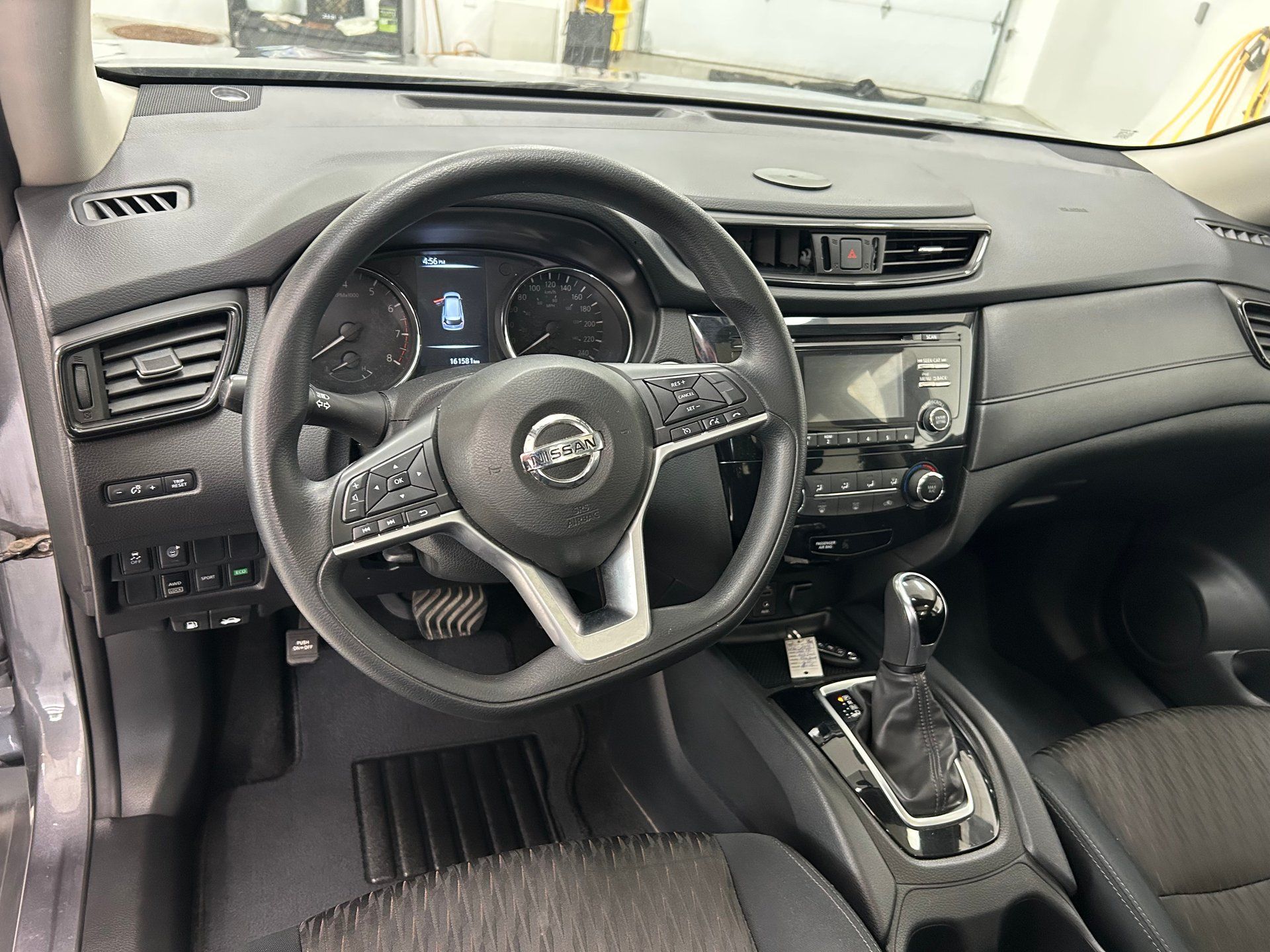 Nissan Rogue 2017 - Thumbnail 11