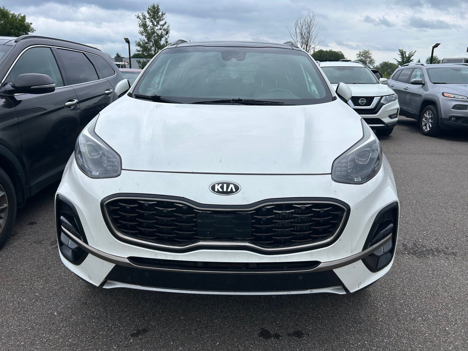 Kia Sportage 2021 - Thumbnail 2