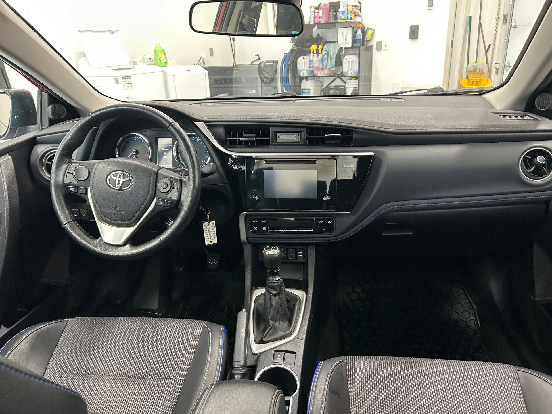 Toyota Corolla 2017 - Thumbnail 17