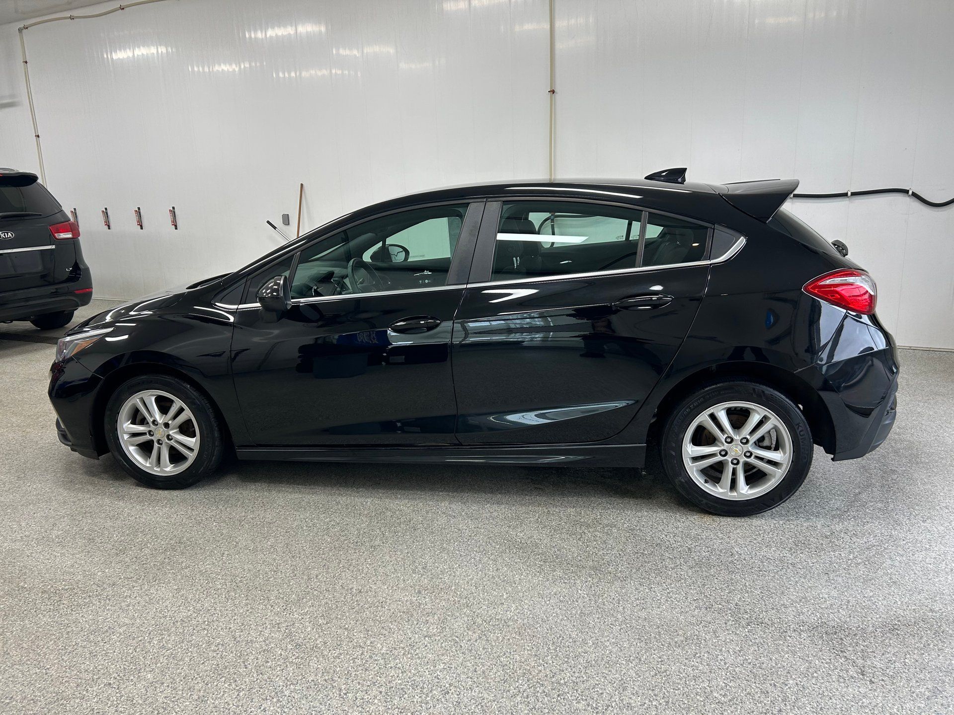 Chevrolet Cruze 2018 - Image 3