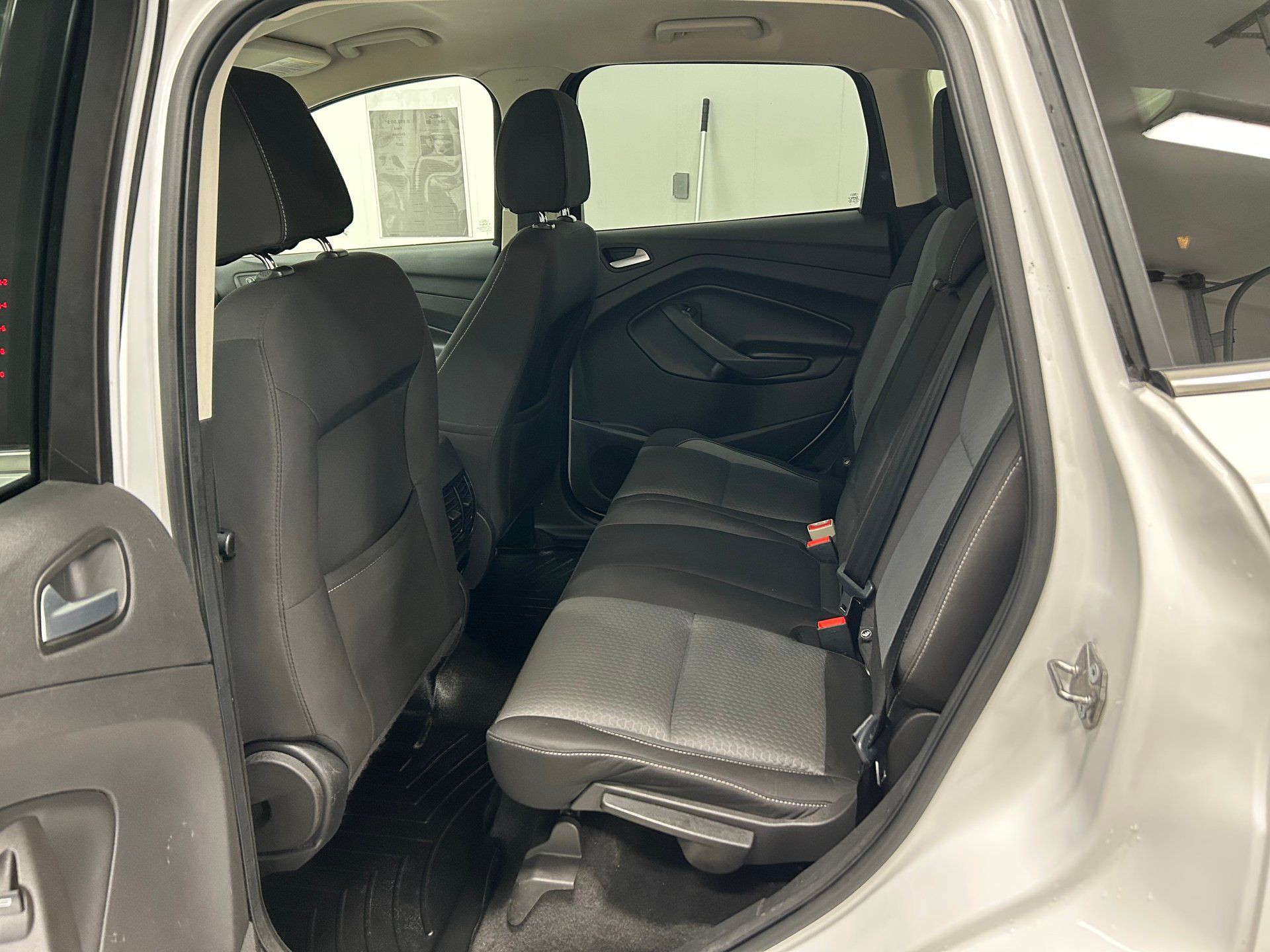 Ford Escape 2017 - Image 13