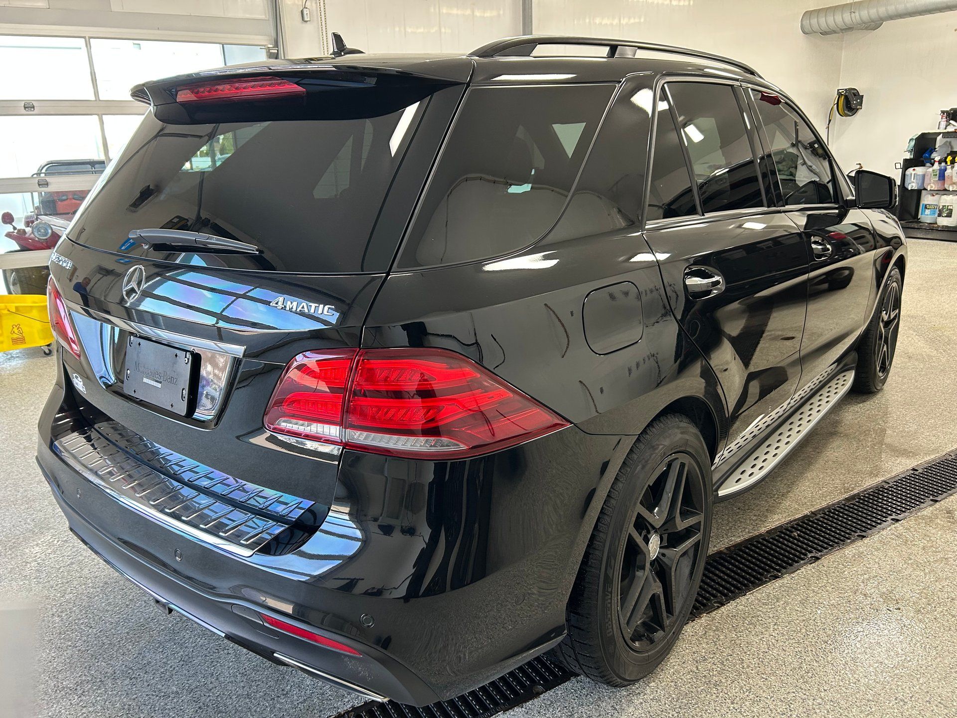 Mercedes-Benz GLE 550 2016 - Image 9