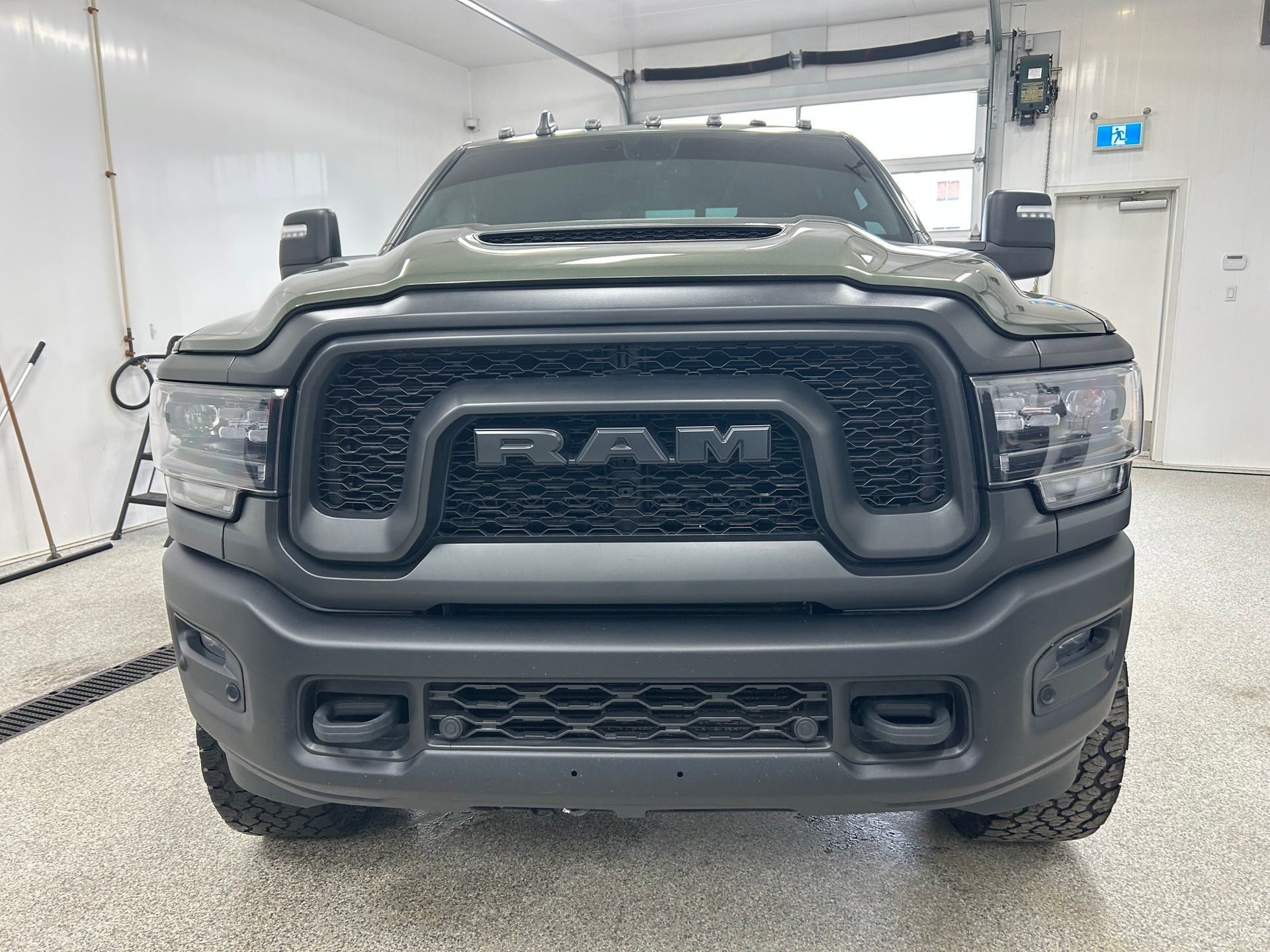 RAM 2500 2024 - Image 8