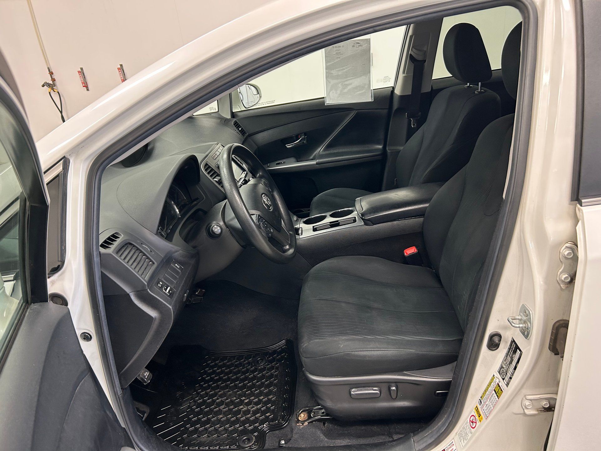 Toyota Venza 2015 - Image 9