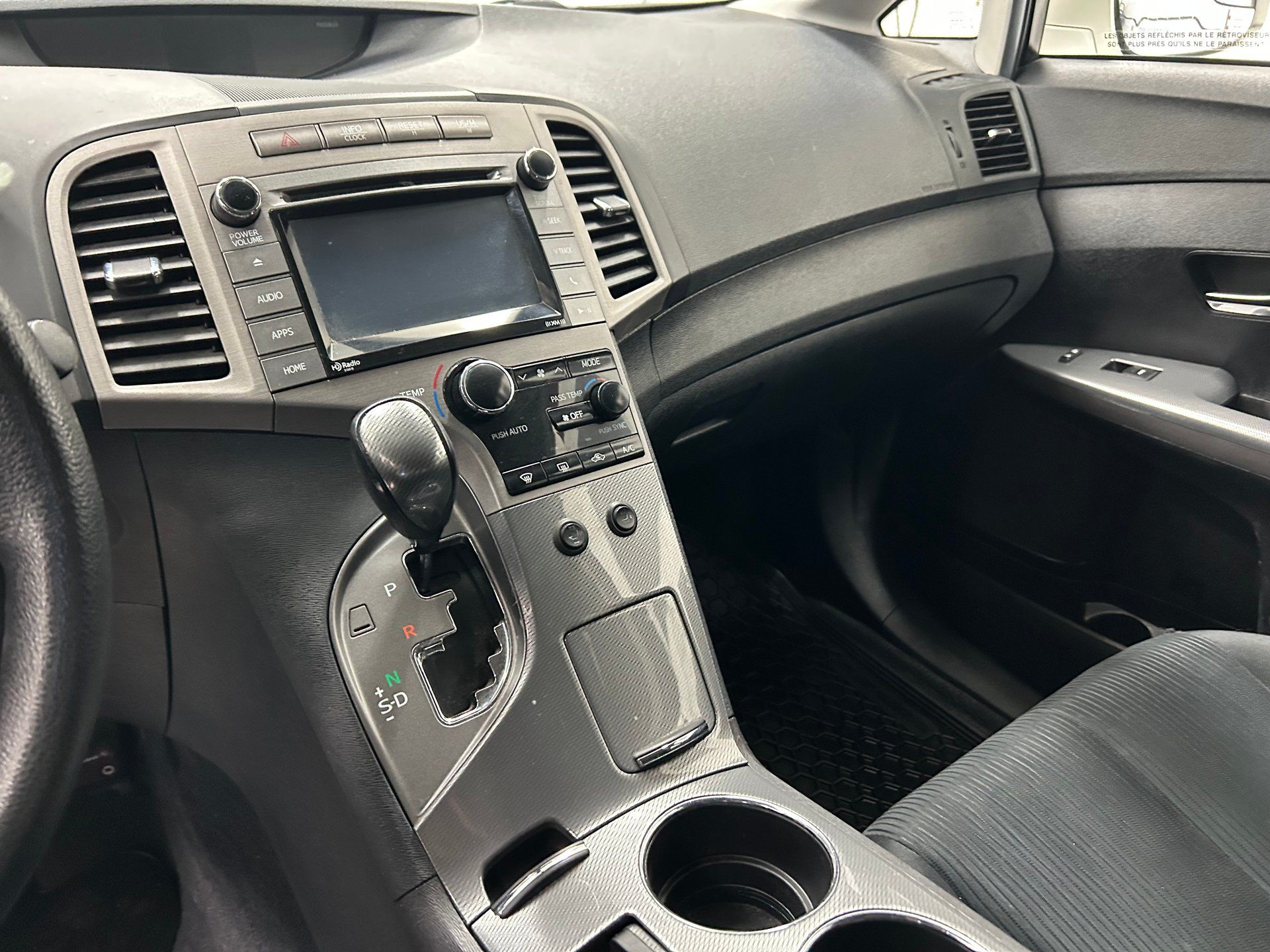 Toyota Venza 2015 - Image 11
