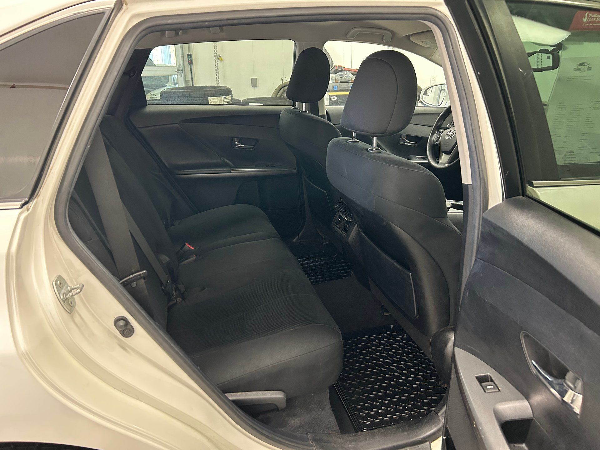 Toyota Venza 2015 - Image 14