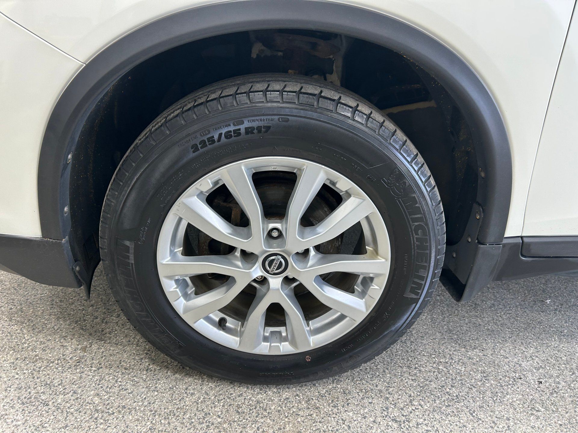 Nissan Rogue 2019 - Image 2