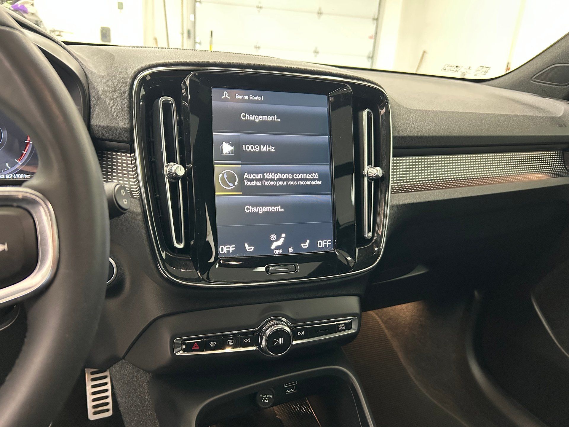 Volvo XC40 2022 - Image 12