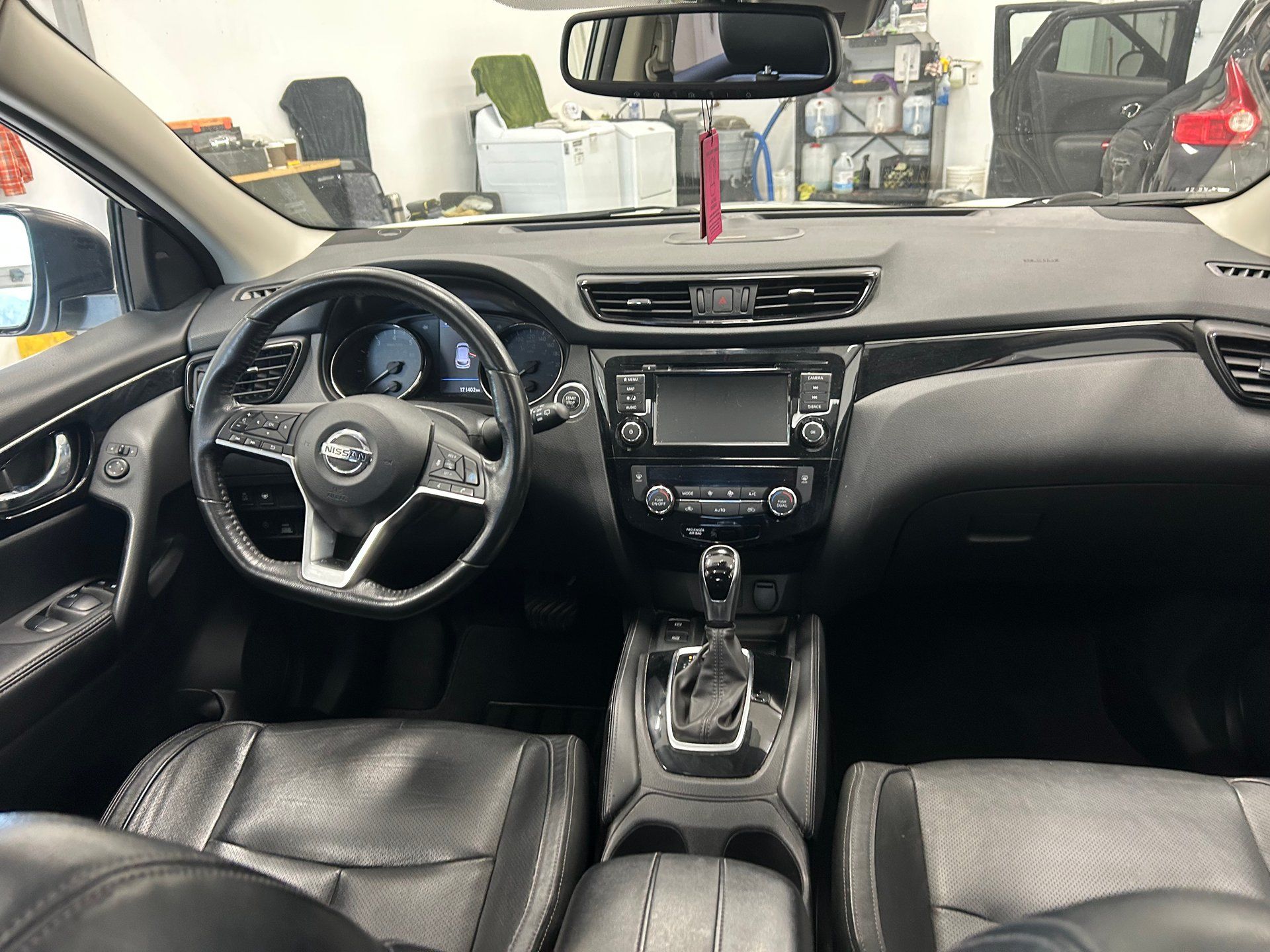 Nissan Qashqai 2019 - Image 15
