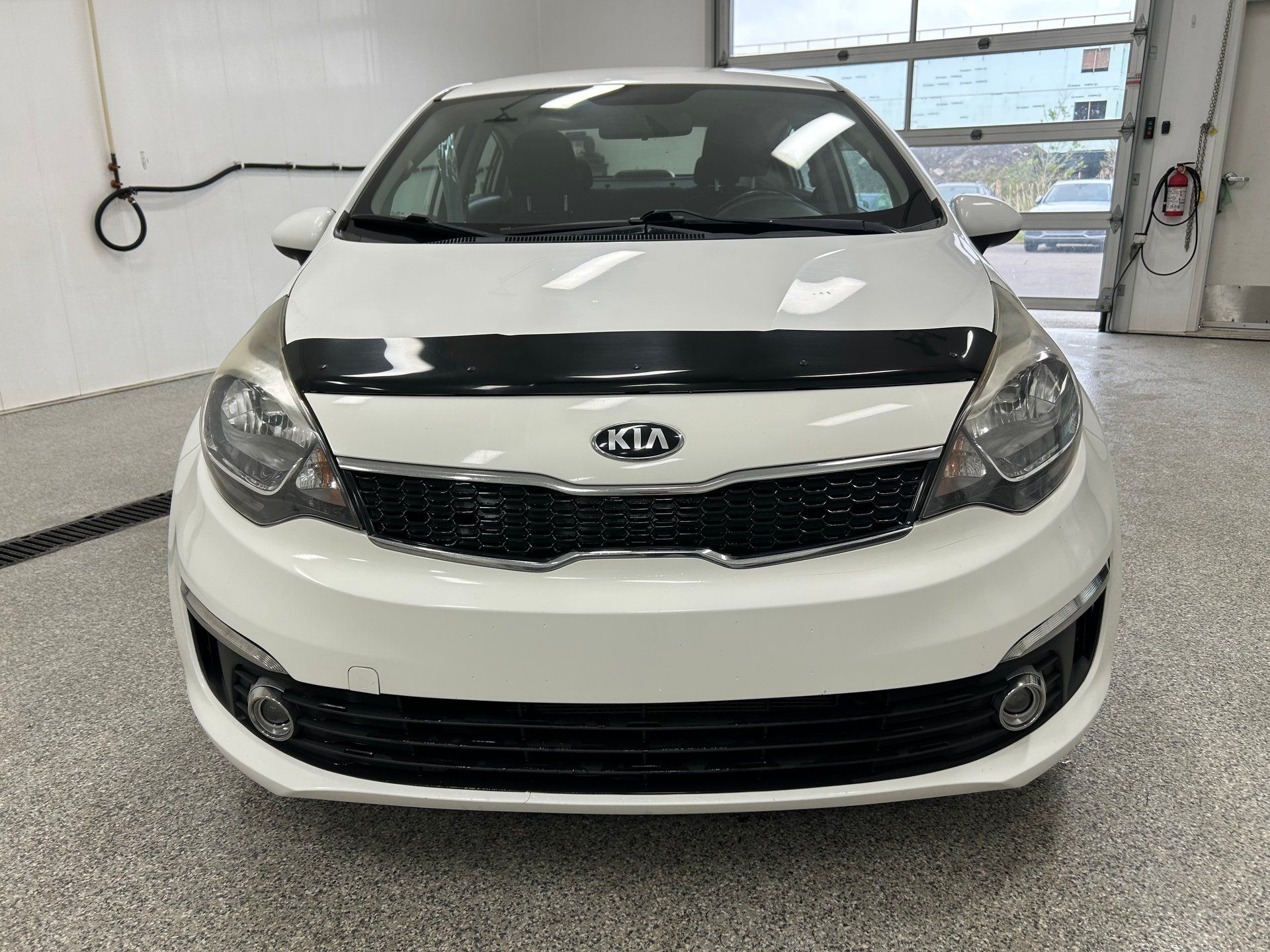 Kia Rio 2017 - Image 8