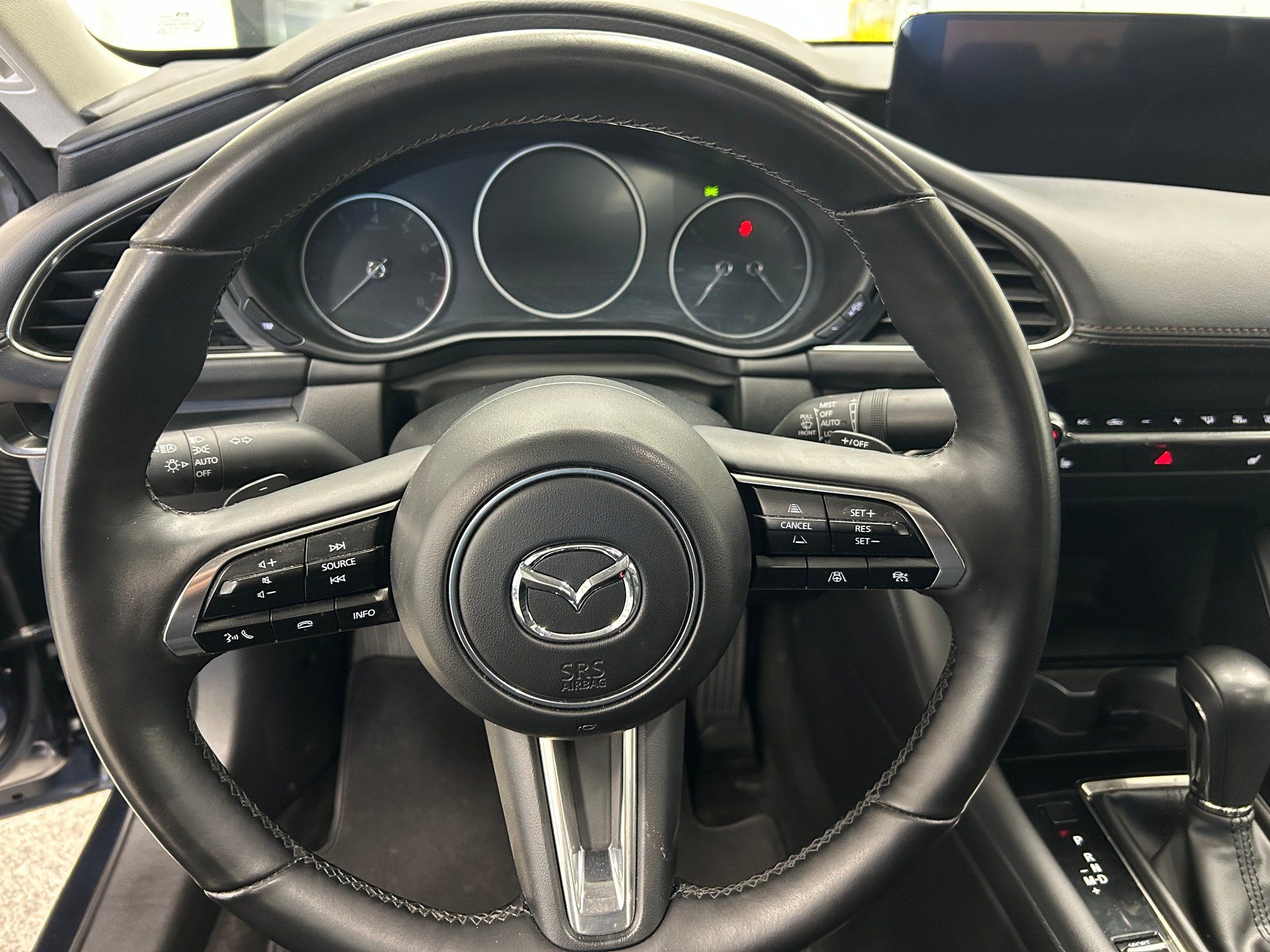 Mazda Mazda3 2025 - Image 12