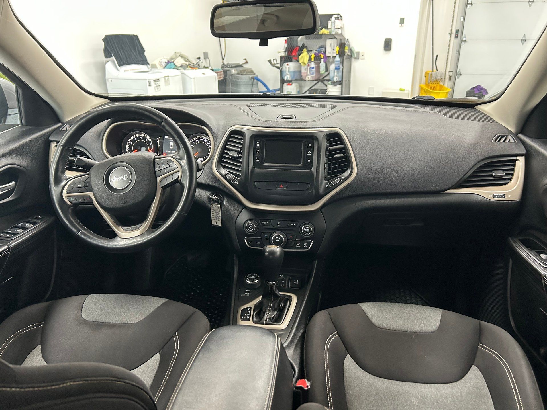 Jeep Cherokee 2014 - Image 16