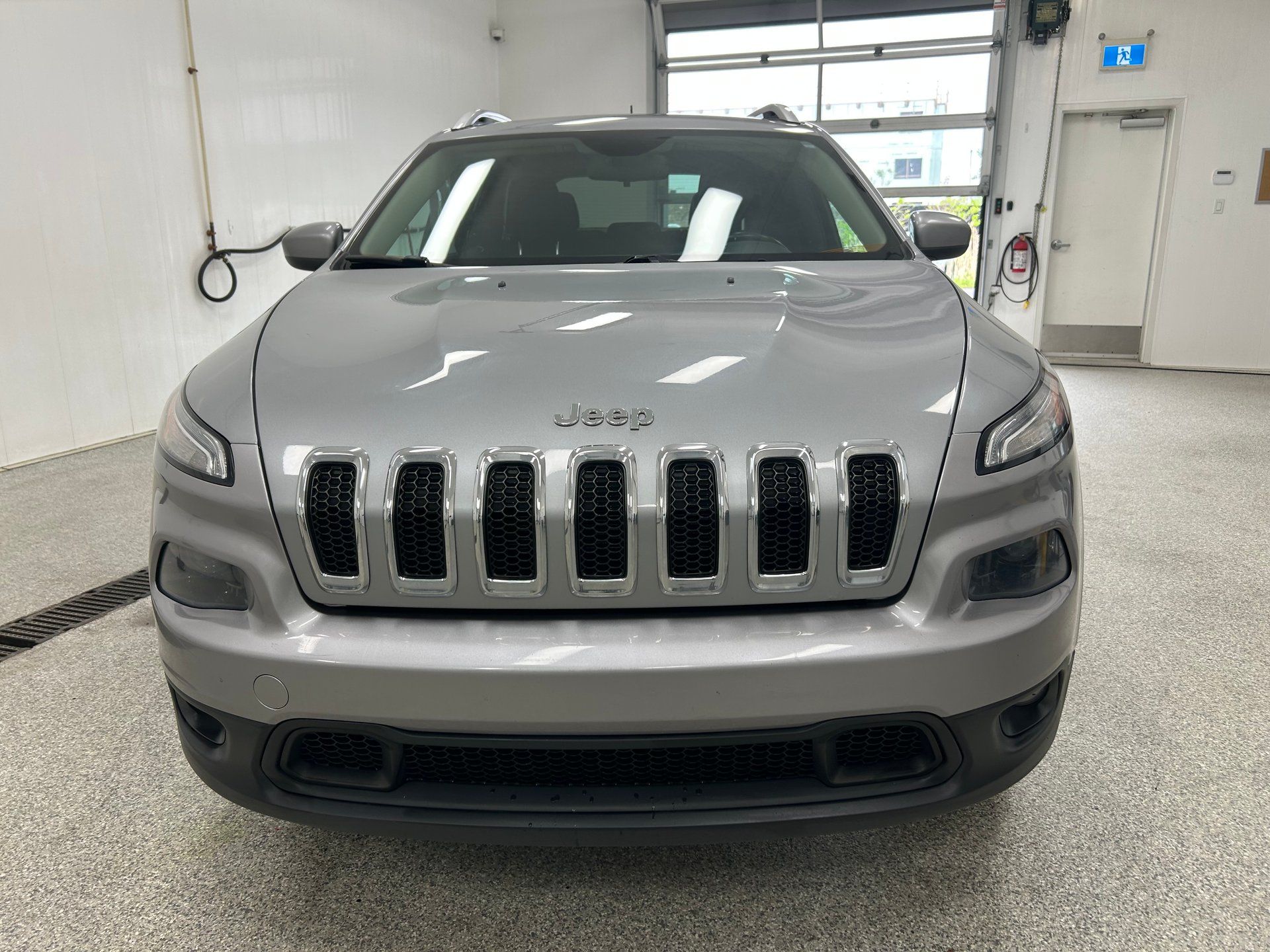 Jeep Cherokee 2014 - Image 8