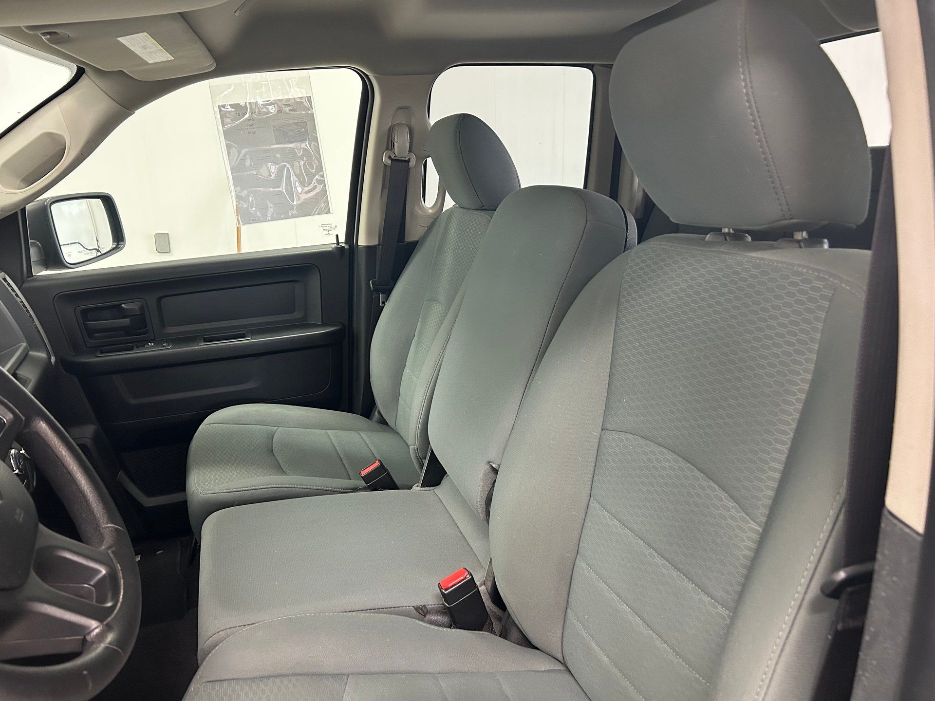 Ram 1500 2018 - Image 13