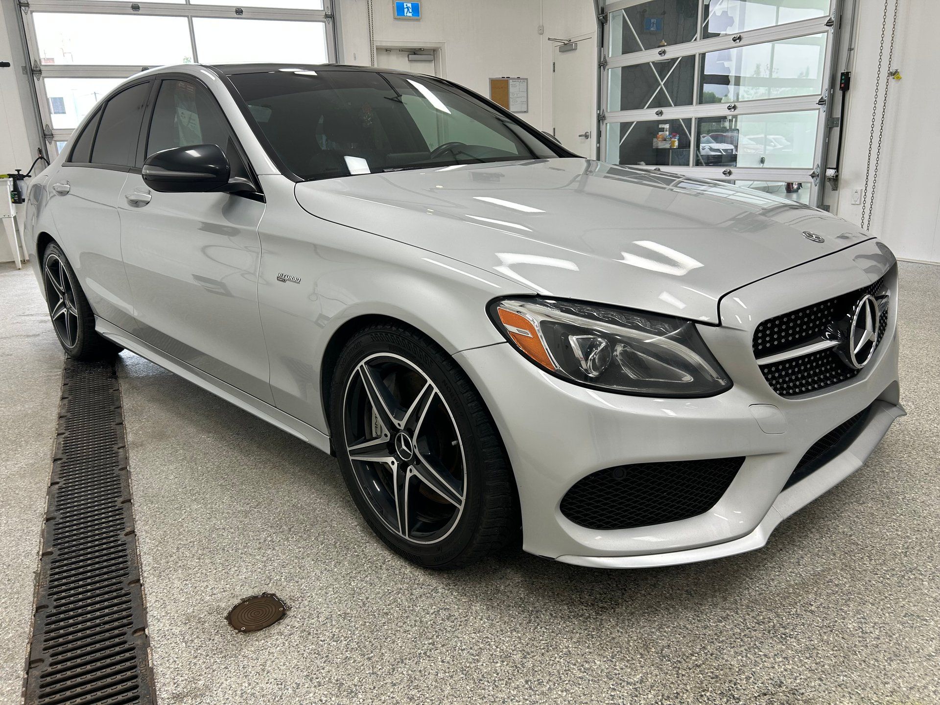 Mercedes-Benz AMG C 43 2018 - Image 7