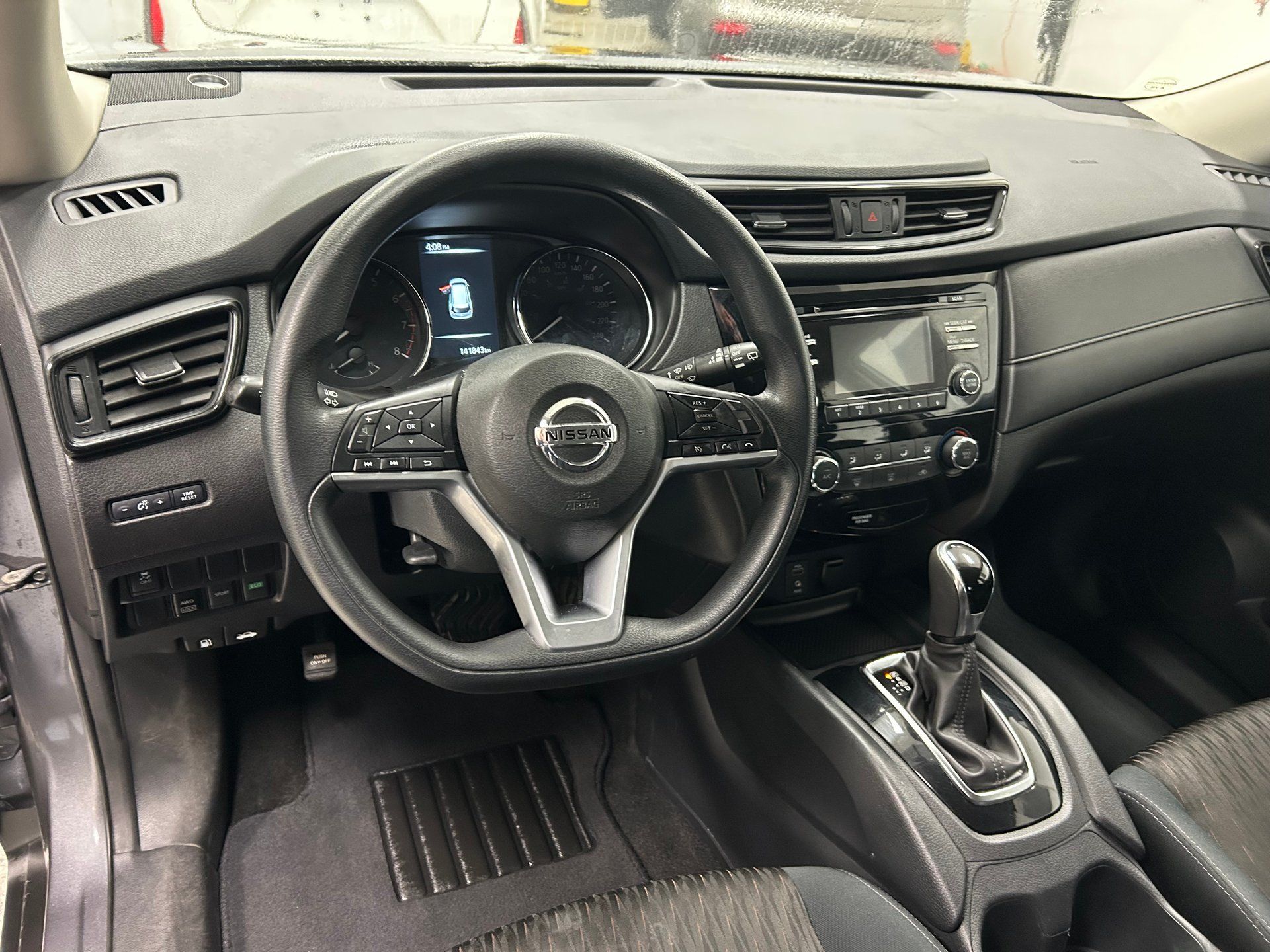 Nissan Rogue 2017 - Image 10