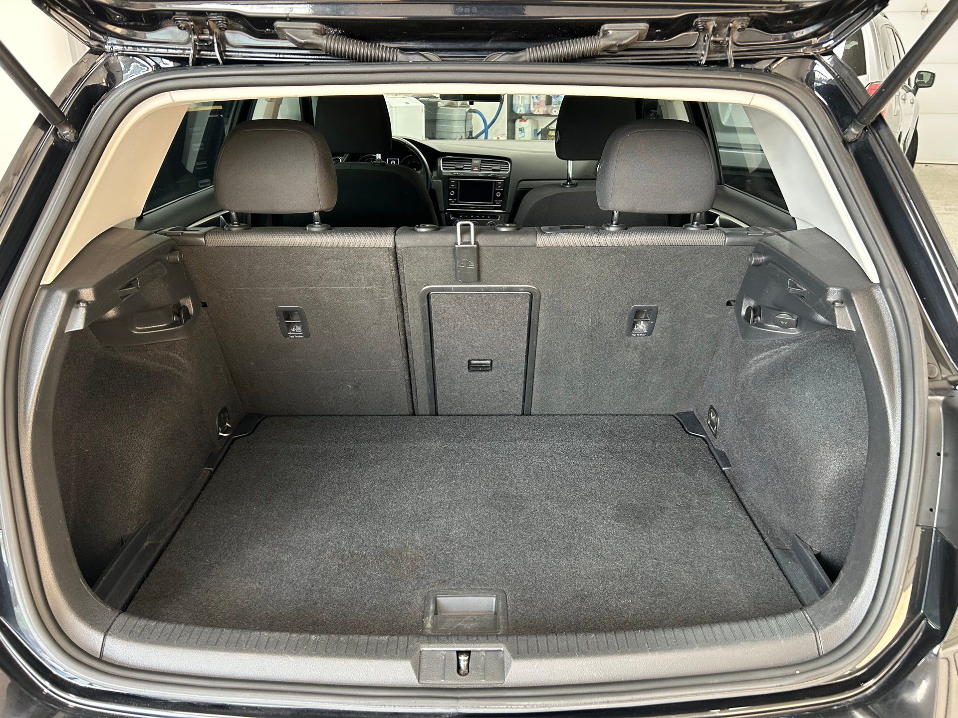 Volkswagen Golf 2018 - Image 15