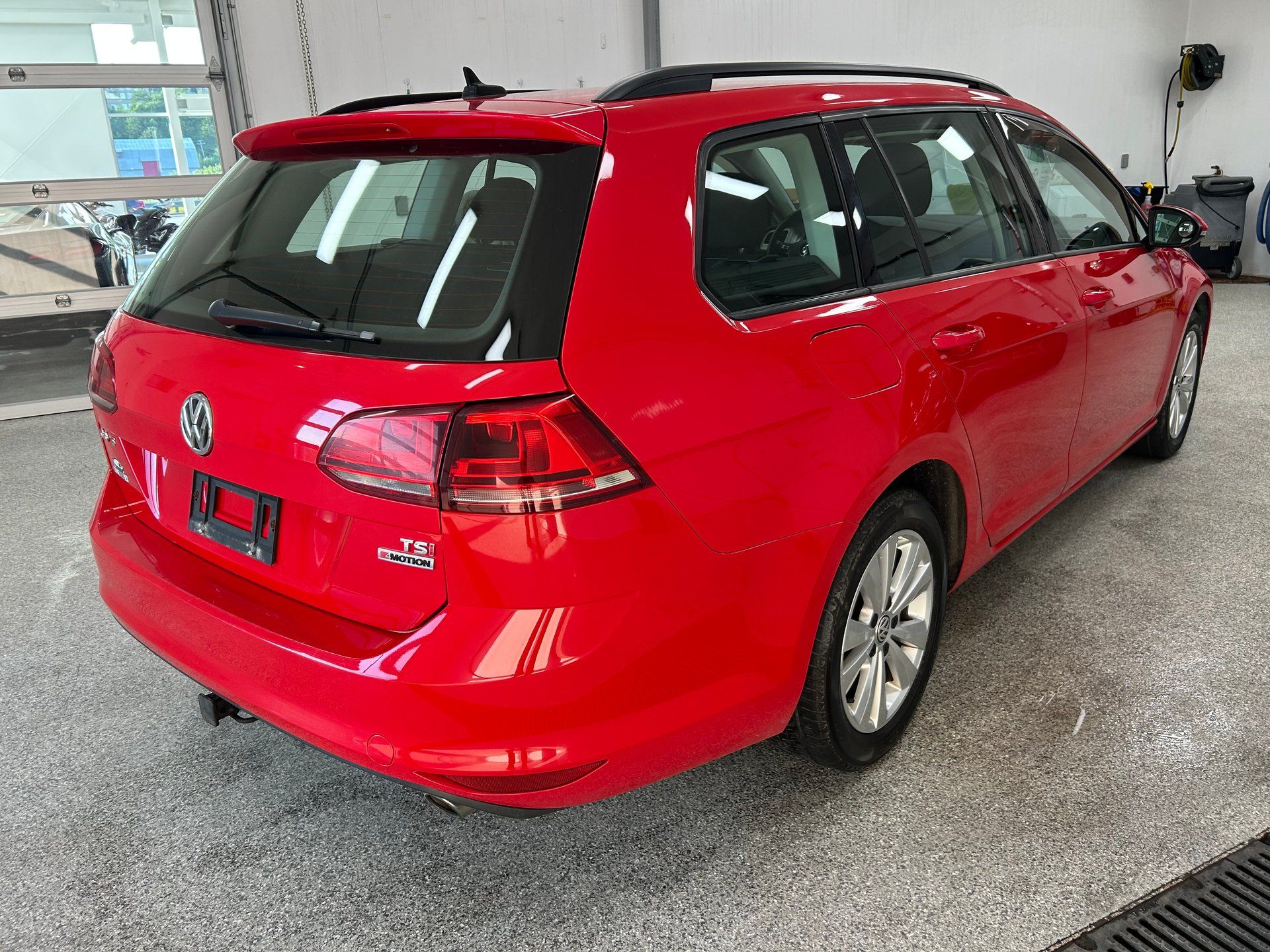 Volkswagen Golf SportWagen 2017 - Image 6