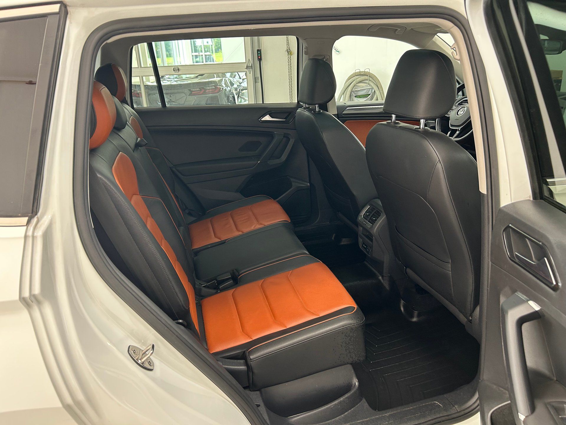 Volkswagen Tiguan 2018 - Image 17