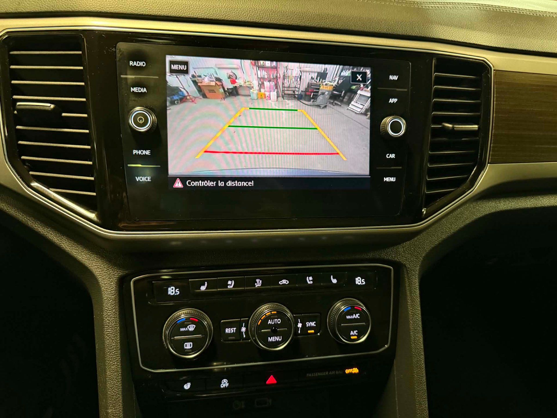 Volkswagen Atlas 2018 - Image 17