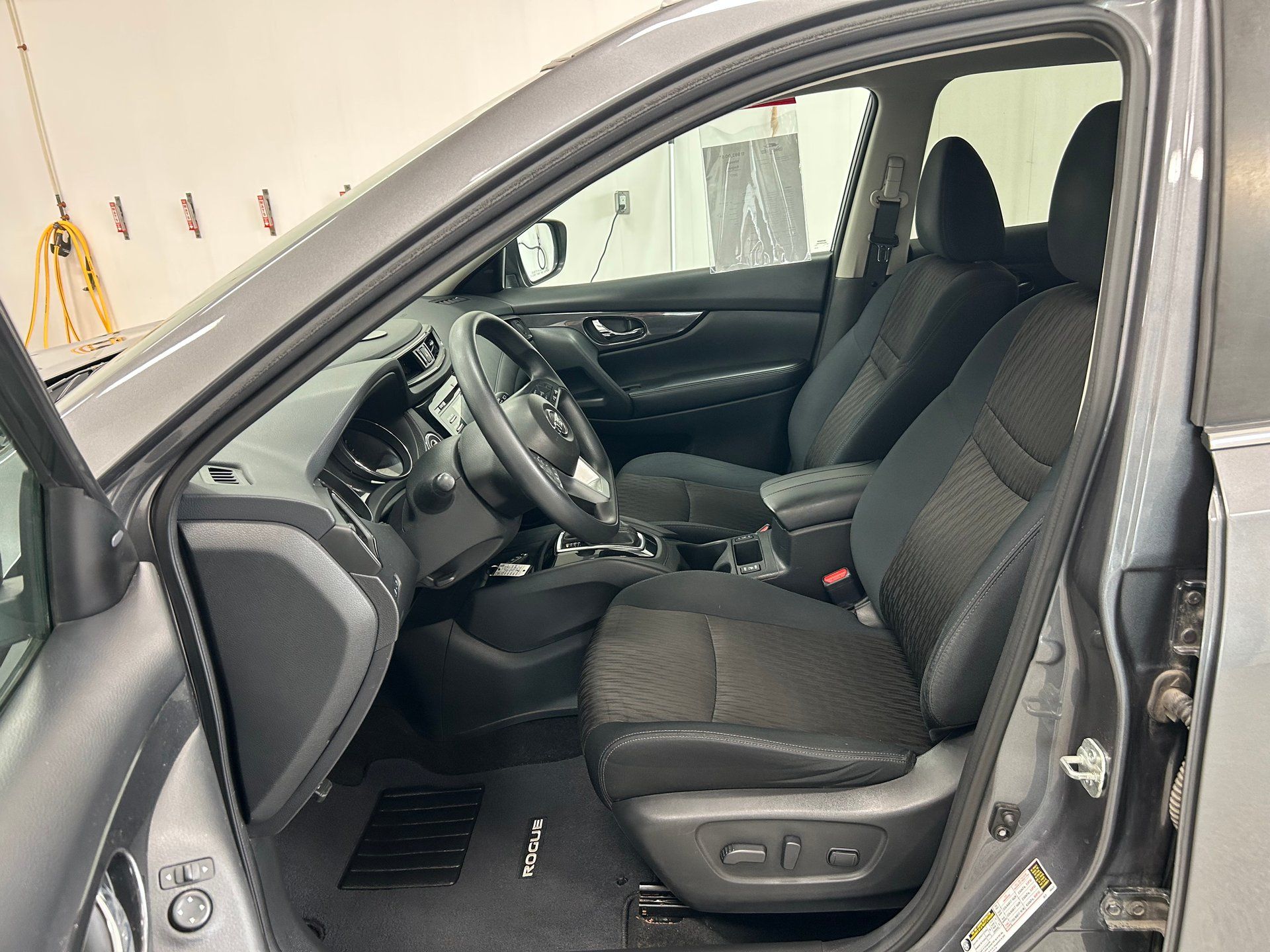 Nissan Rogue 2017 - Image 9