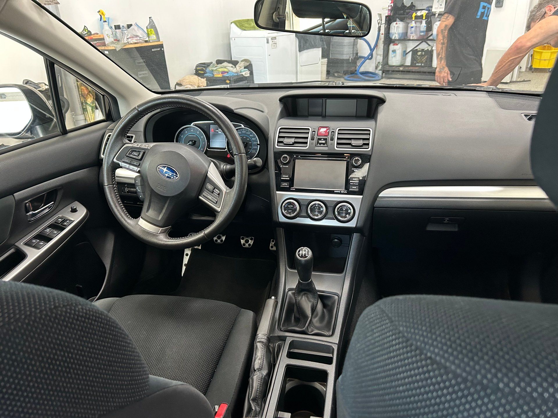Subaru Impreza 2016 - Image 17