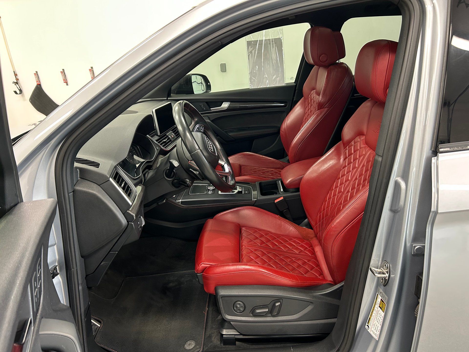 Audi SQ5 2018 - Image 9