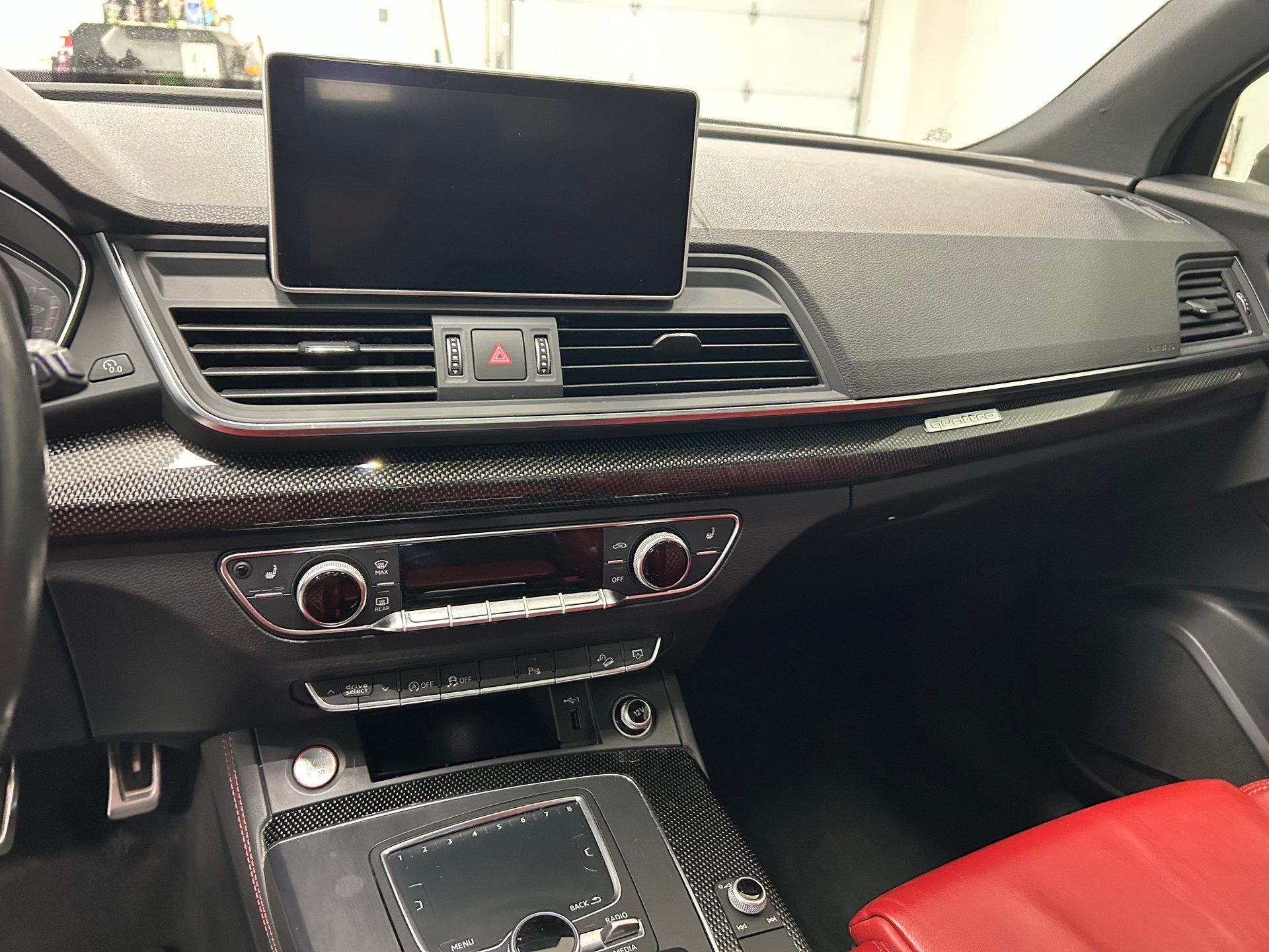 Audi SQ5 2018 - Image 12