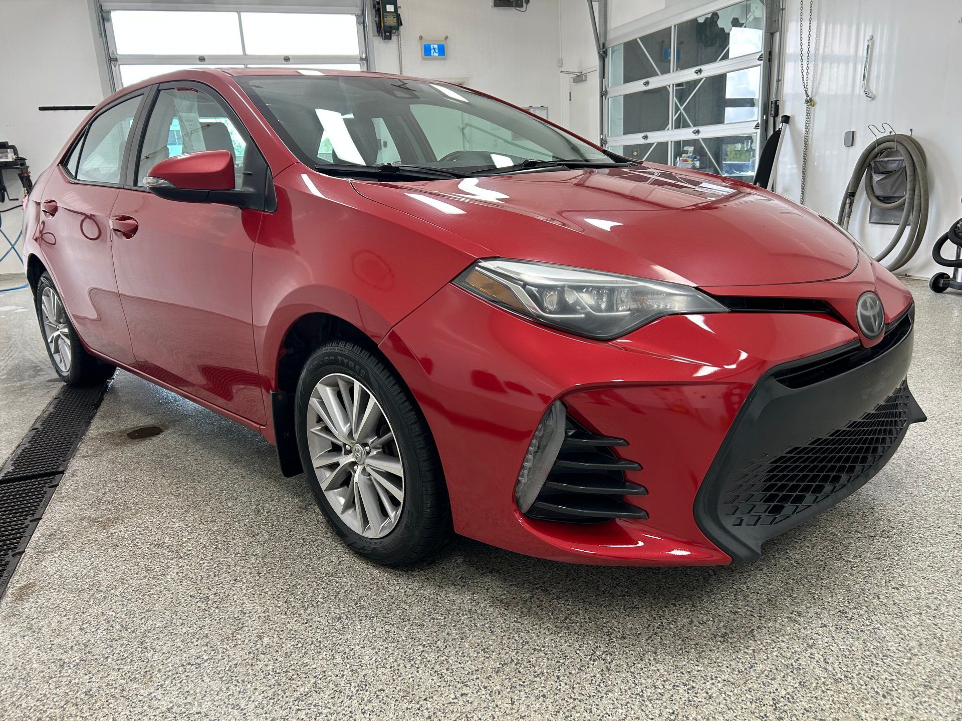 Toyota Corolla 2017 - Image 7