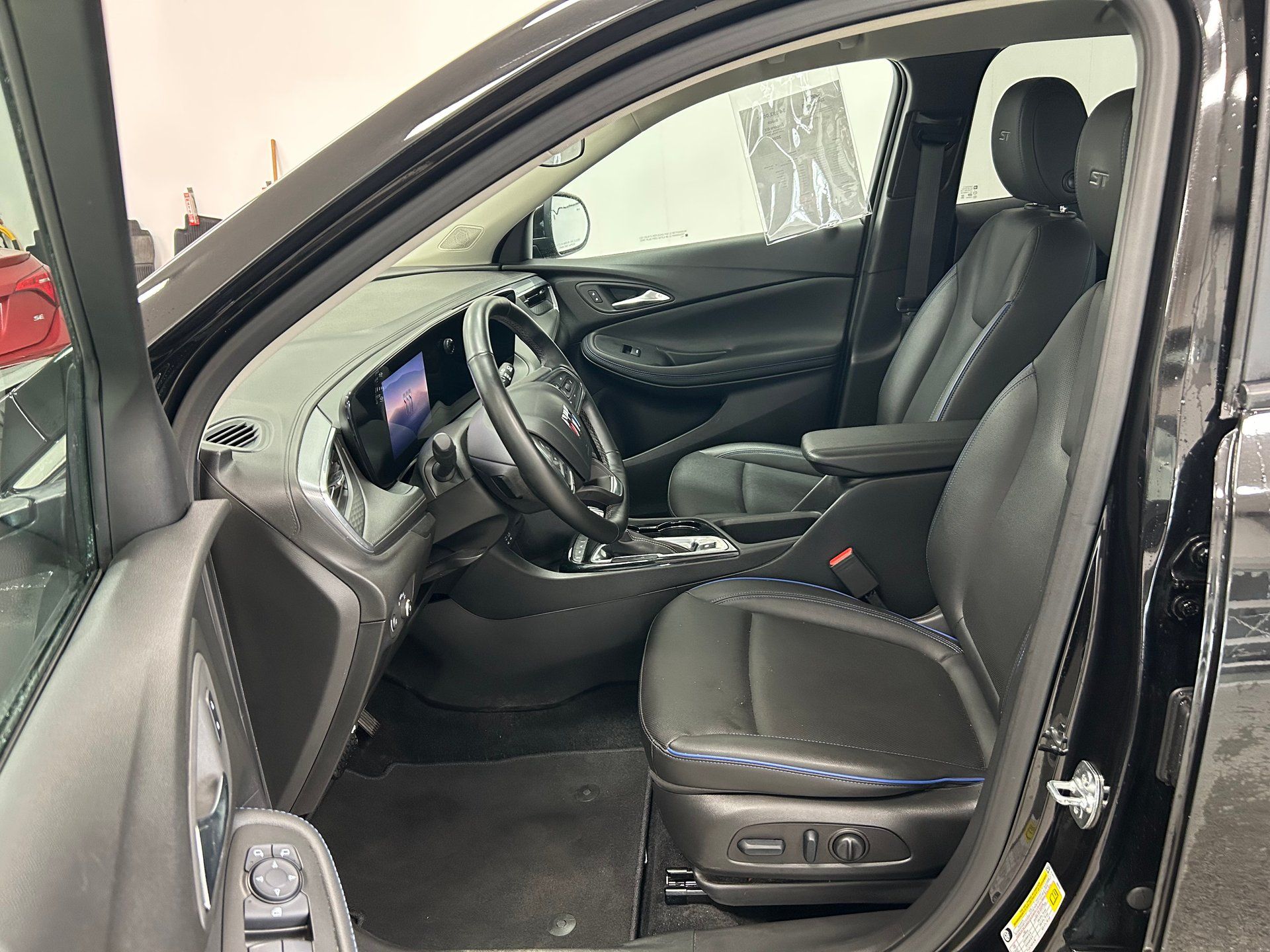 Buick Encore GX 2026 - Image 9