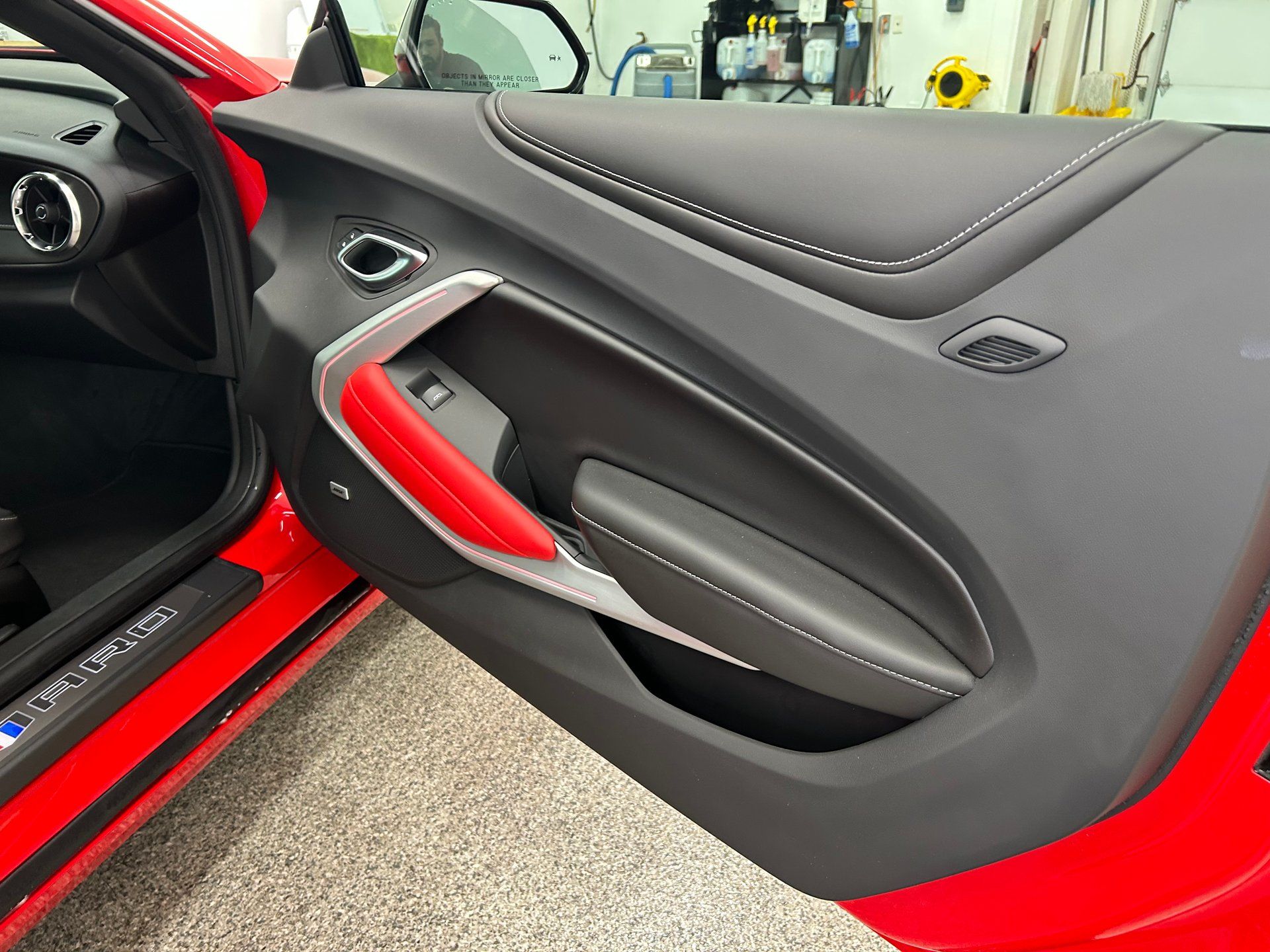 Chevrolet Camaro 2024 - Image 17