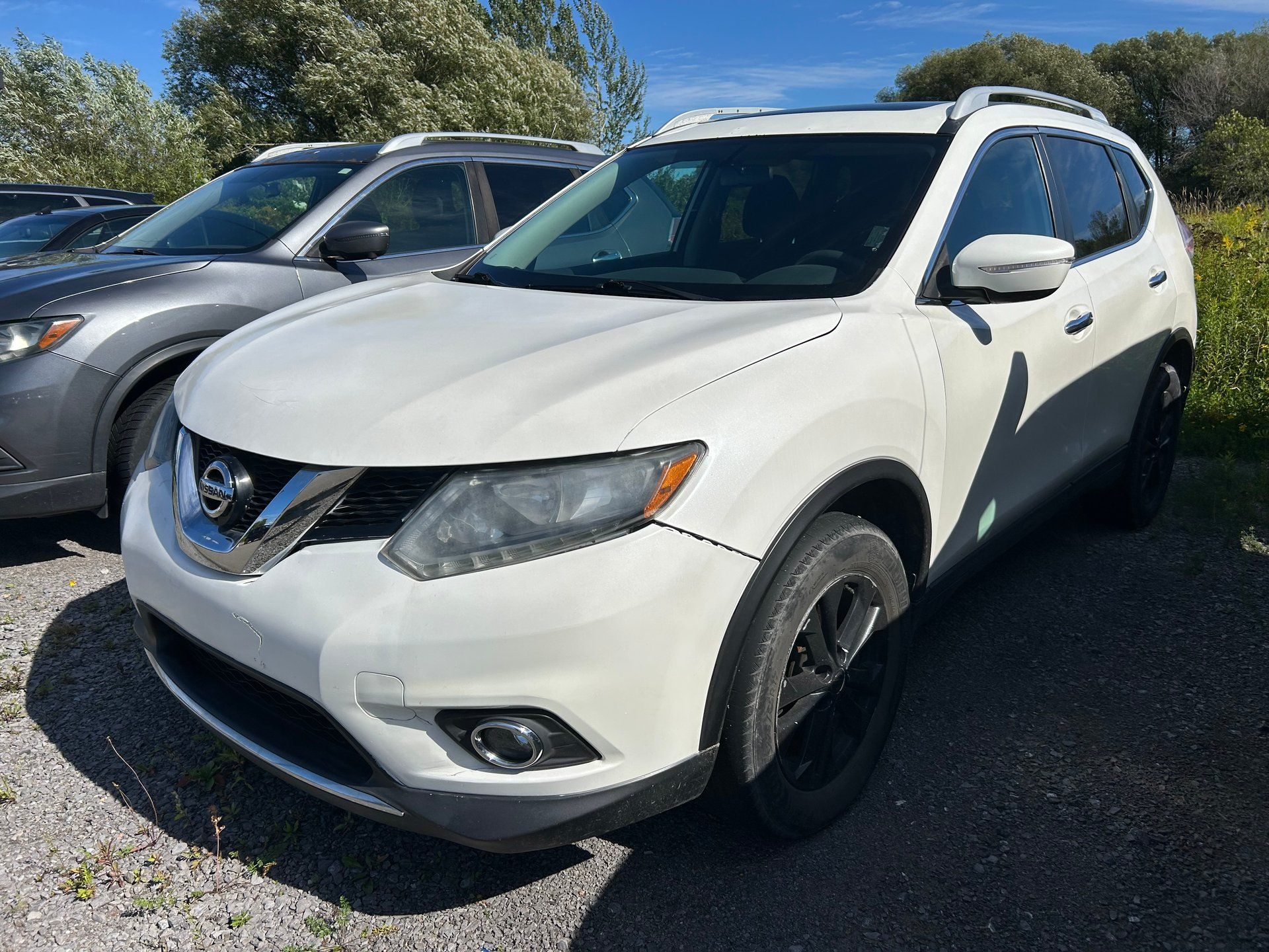 Nissan Rogue 2015 - Image 1