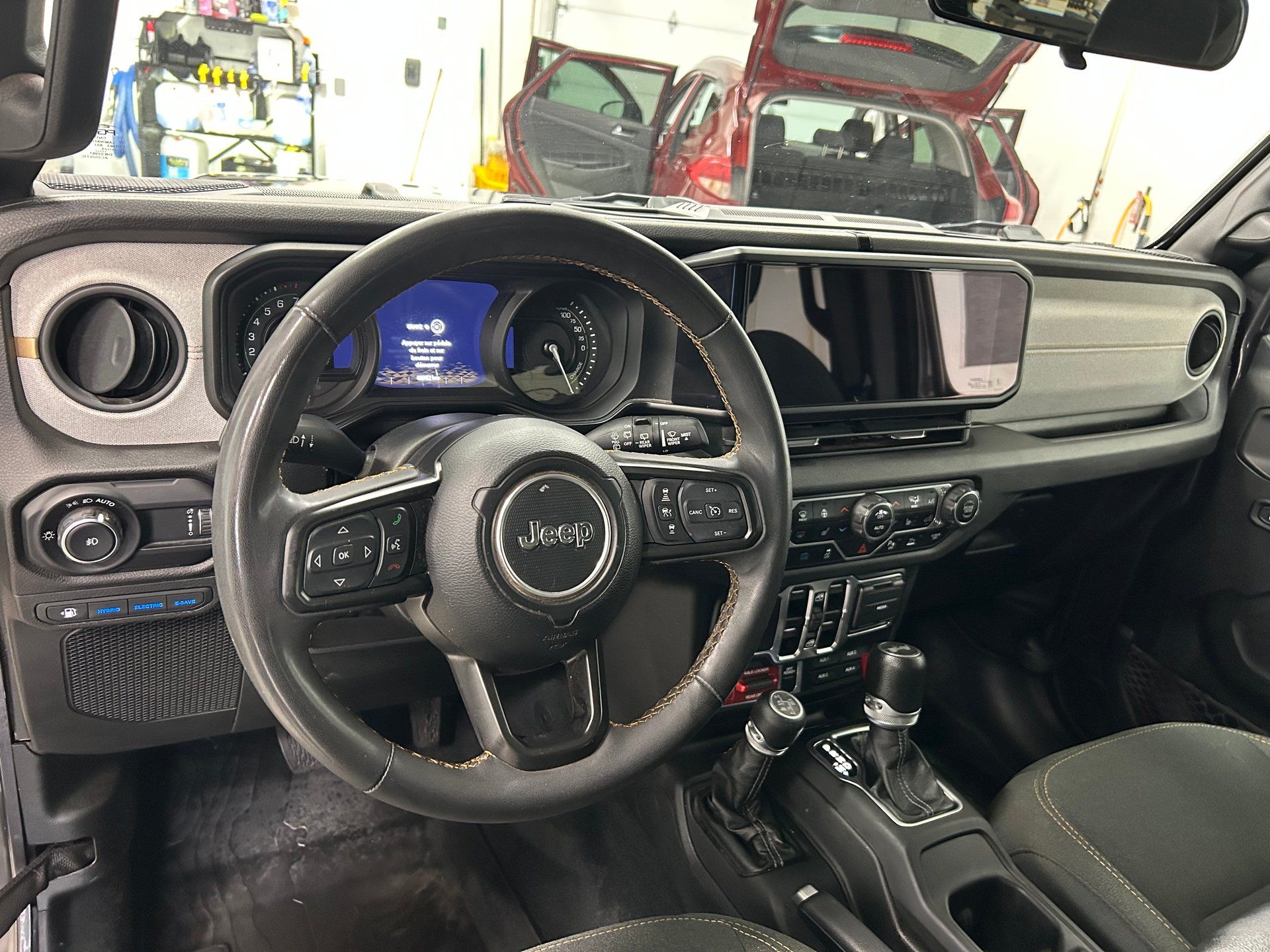 Jeep Wrangler 4xe 2024 - Image 10 