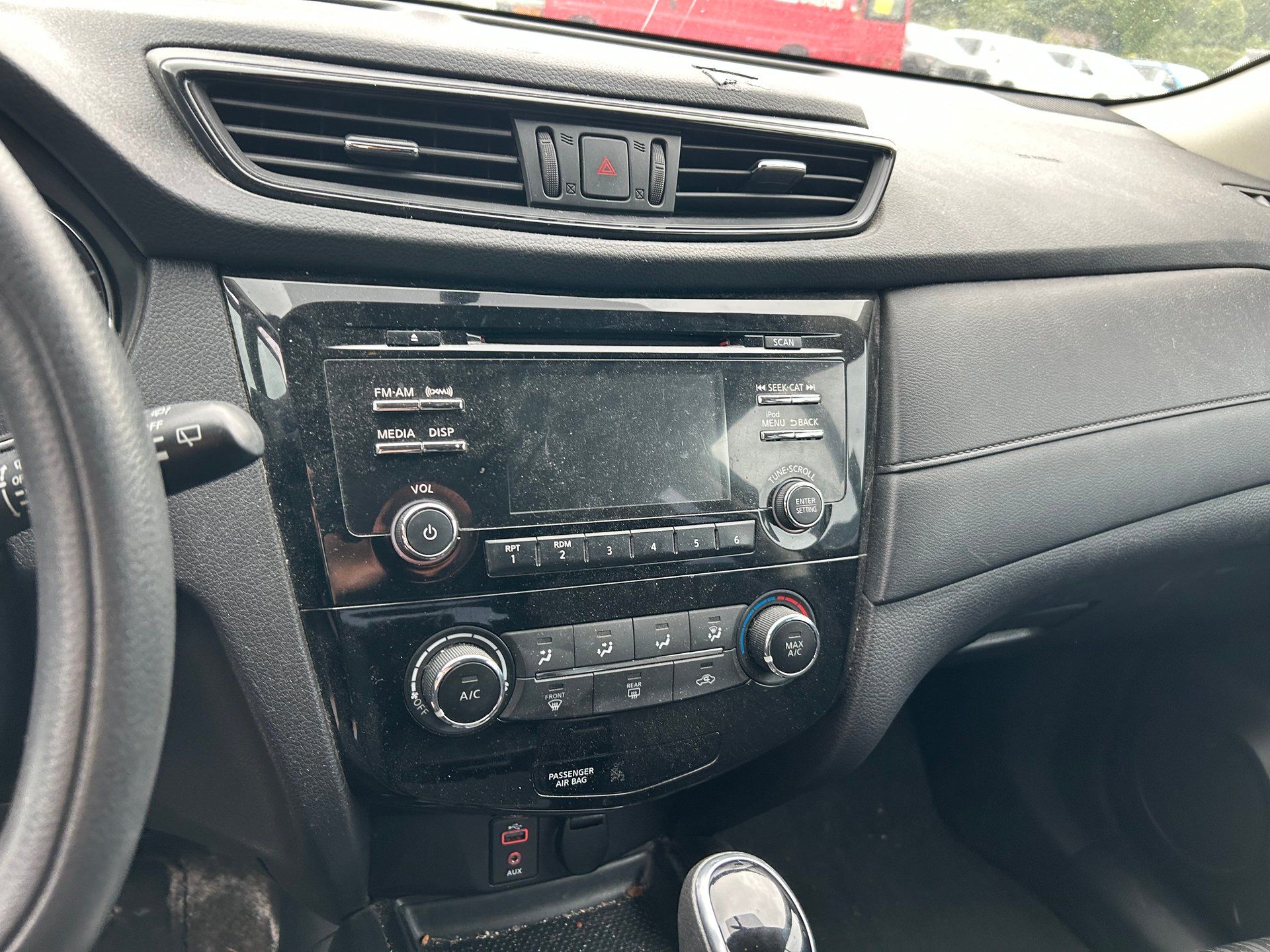 Nissan Rogue 2017 - Image 7