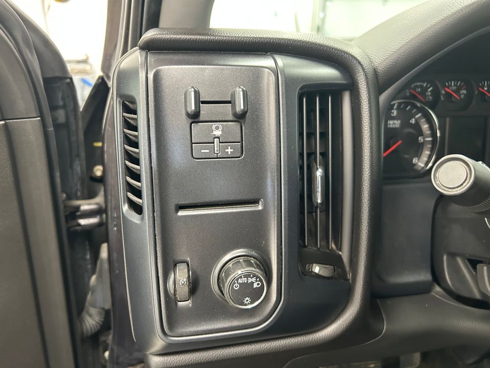 GMC Sierra 1500 2016 - Image 12