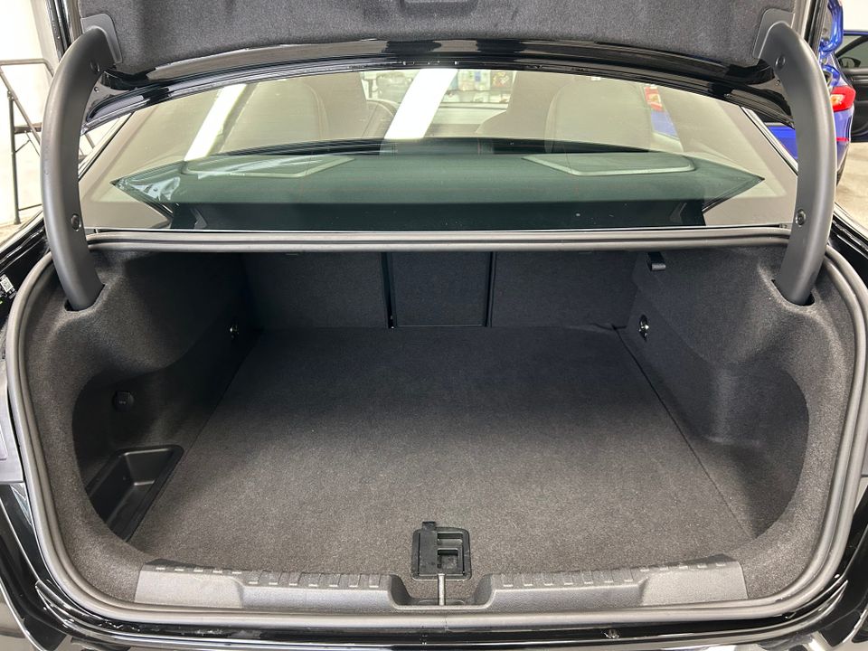 Audi RS 3 Sedan 2025 - Image 17