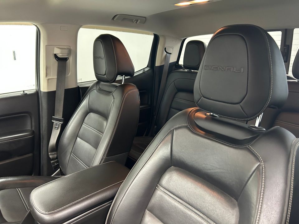 GMC Canyon 2017 - Image 10