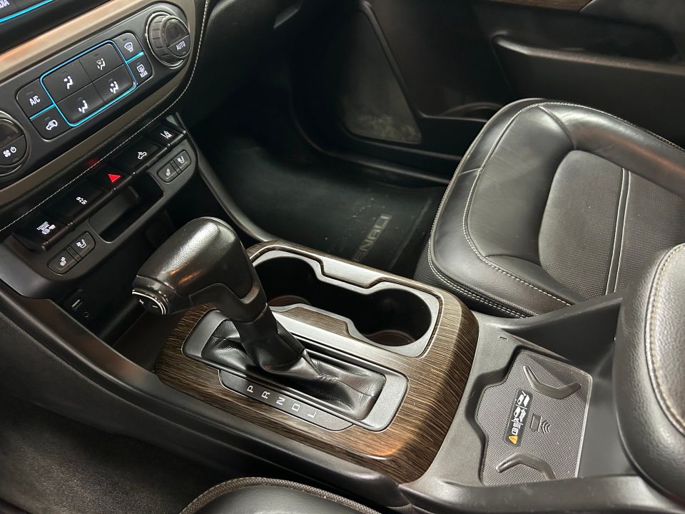 GMC Canyon 2017 - Image 14