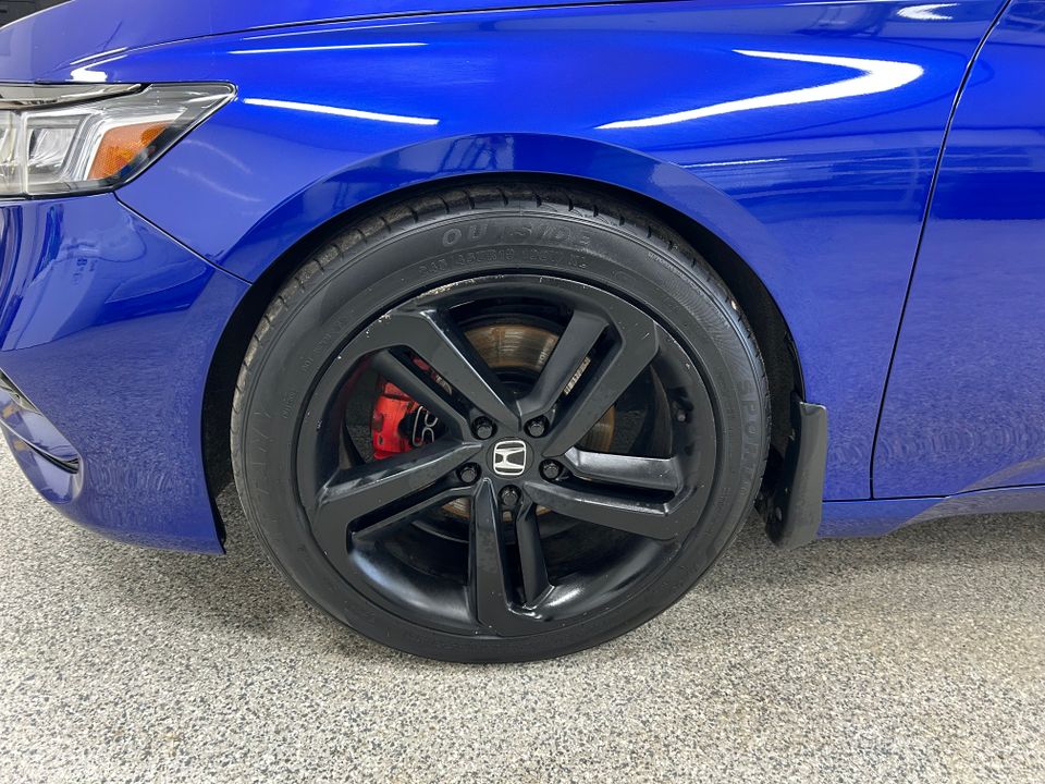 Honda Accord 2019 - Image 2